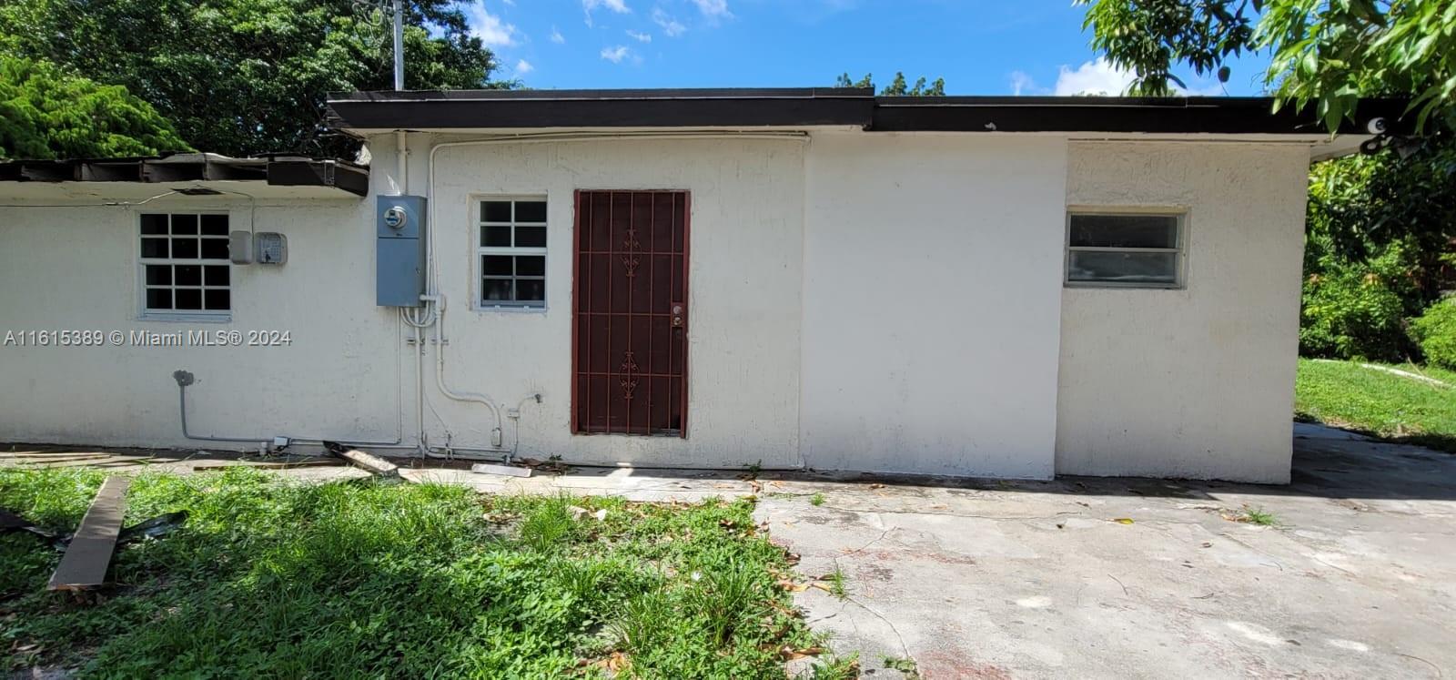 9540 NW 29th Ave