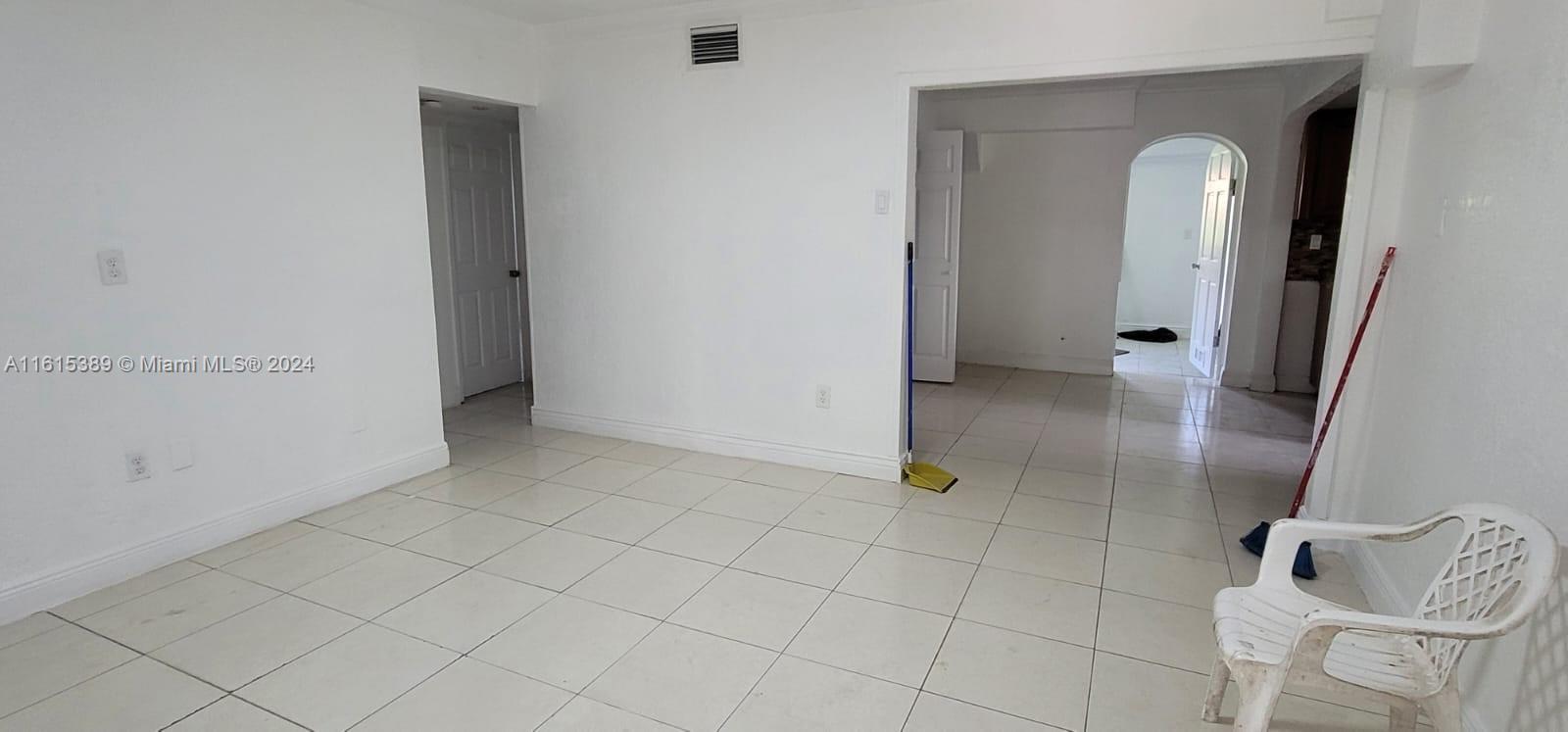 9540 NW 29th Ave