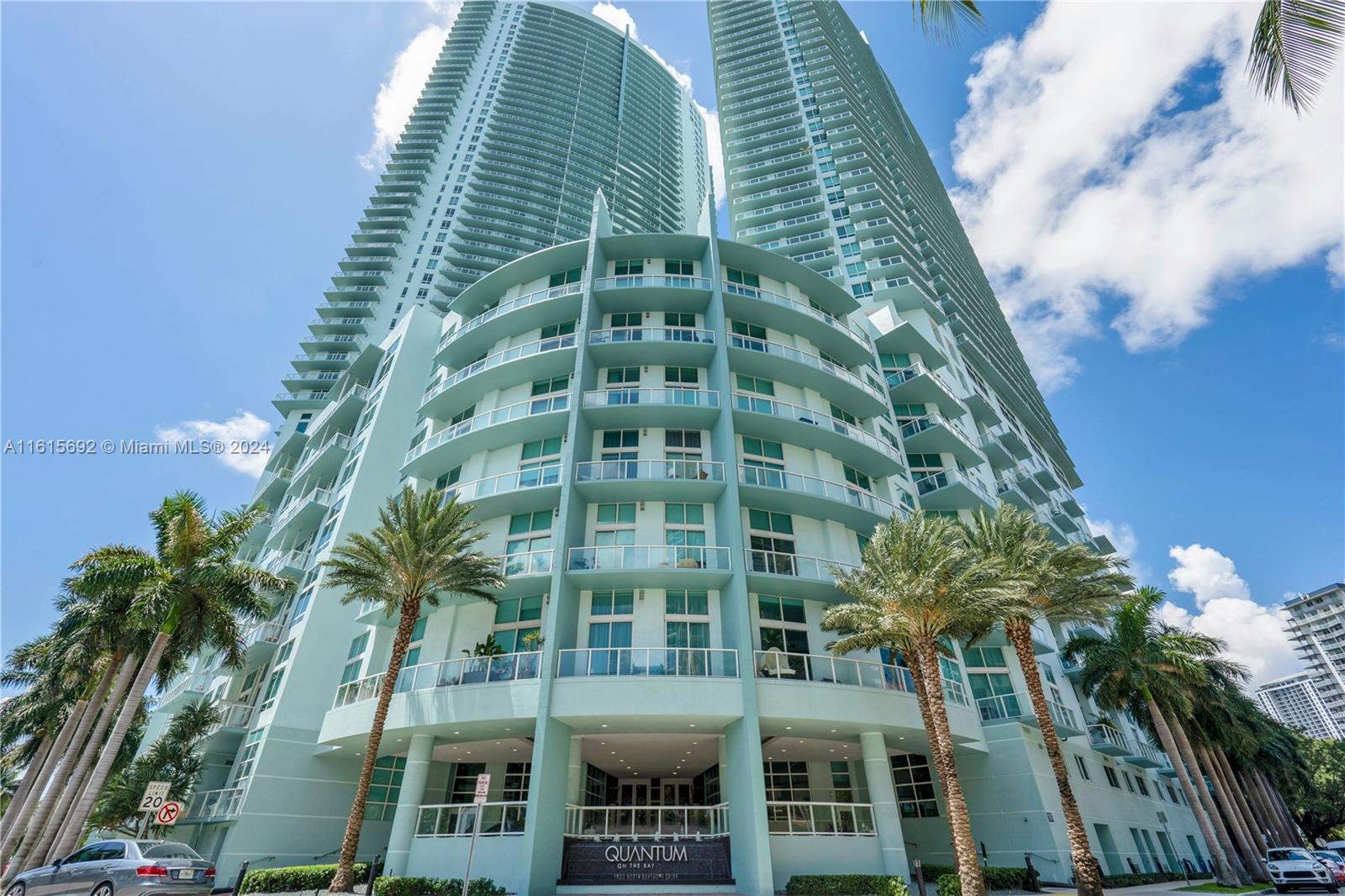 1900 N Bayshore Dr # 2003