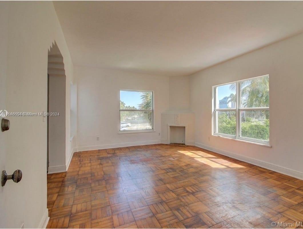 4035 N Meridian Ave # 101