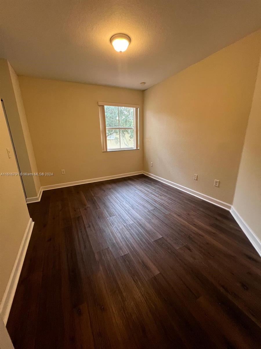 3355 NE 13th Cir Dr # 28 Unit: 103-28