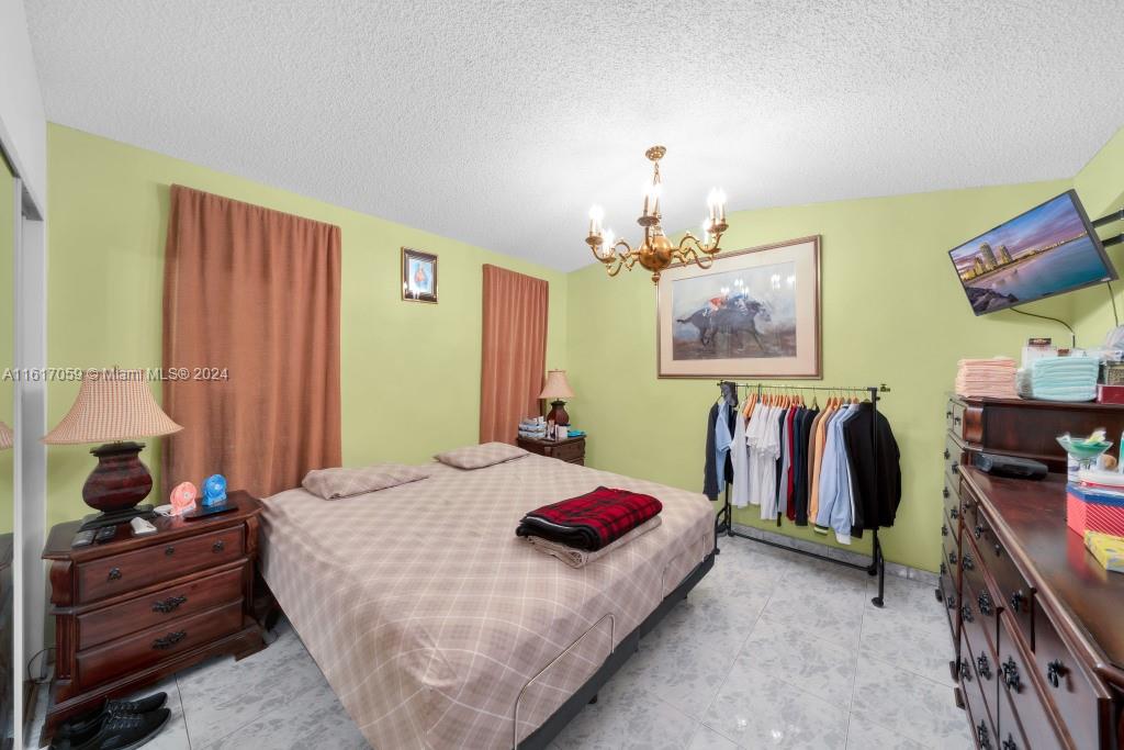 436 SW 26th Rd