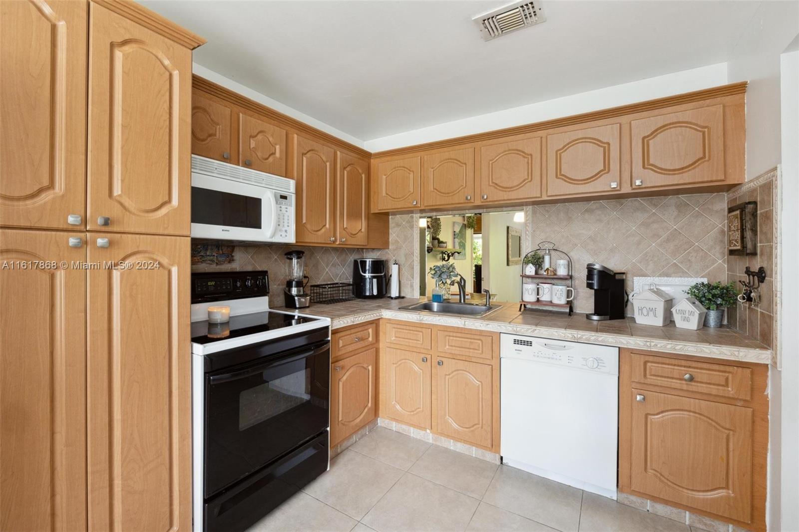 13322 SW 114th Pl