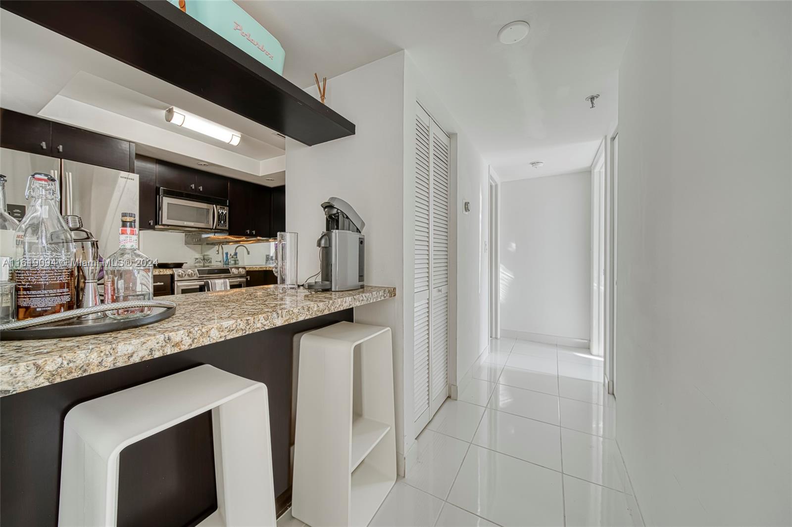 1775 Washington Ave # 6C
