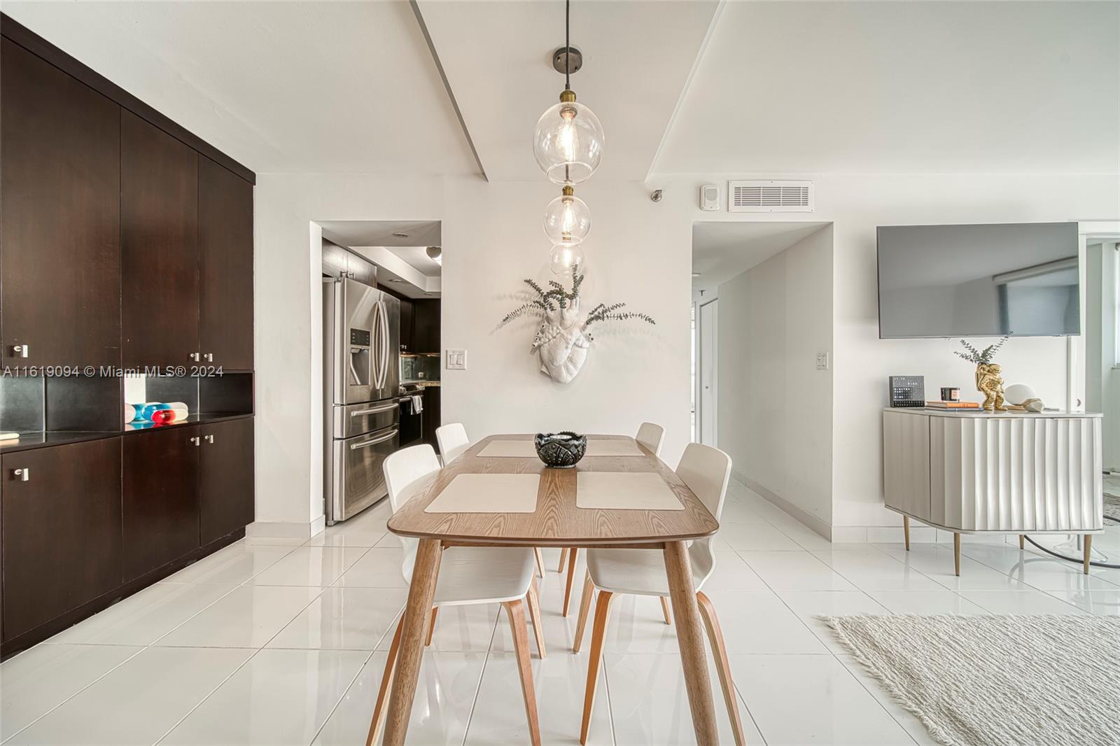 1775 Washington Ave # 6C