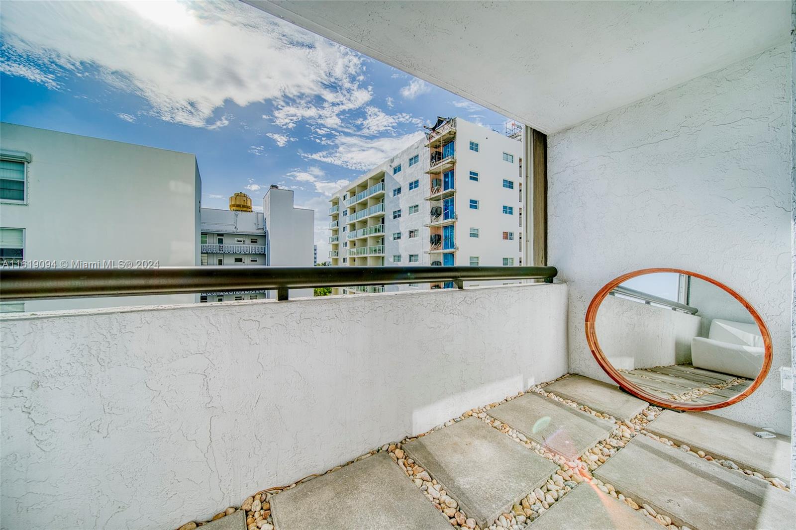 1775 Washington Ave # 6C