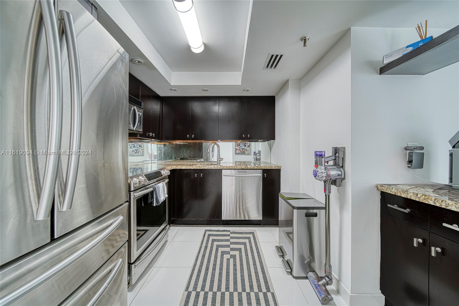 1775 Washington Ave # 6C
