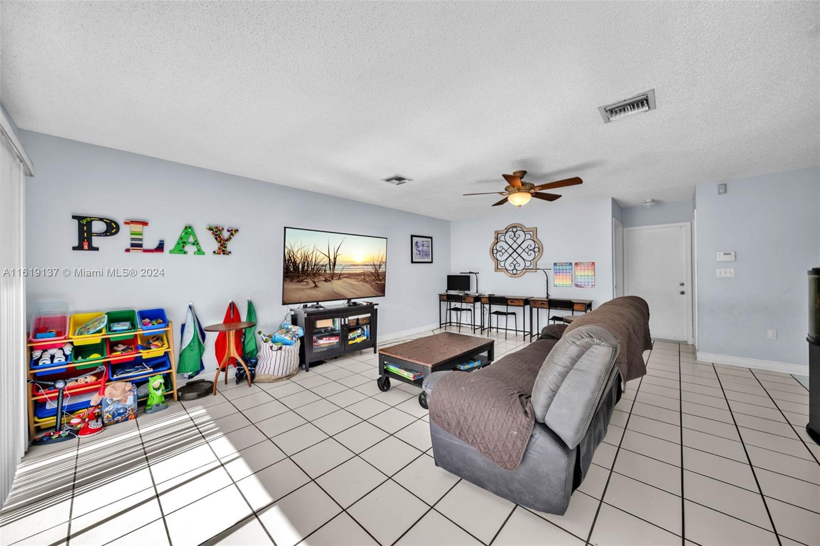 9931 SW 154th Ave