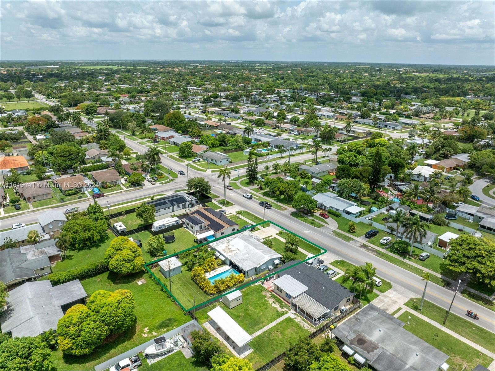 520 NW 15th St