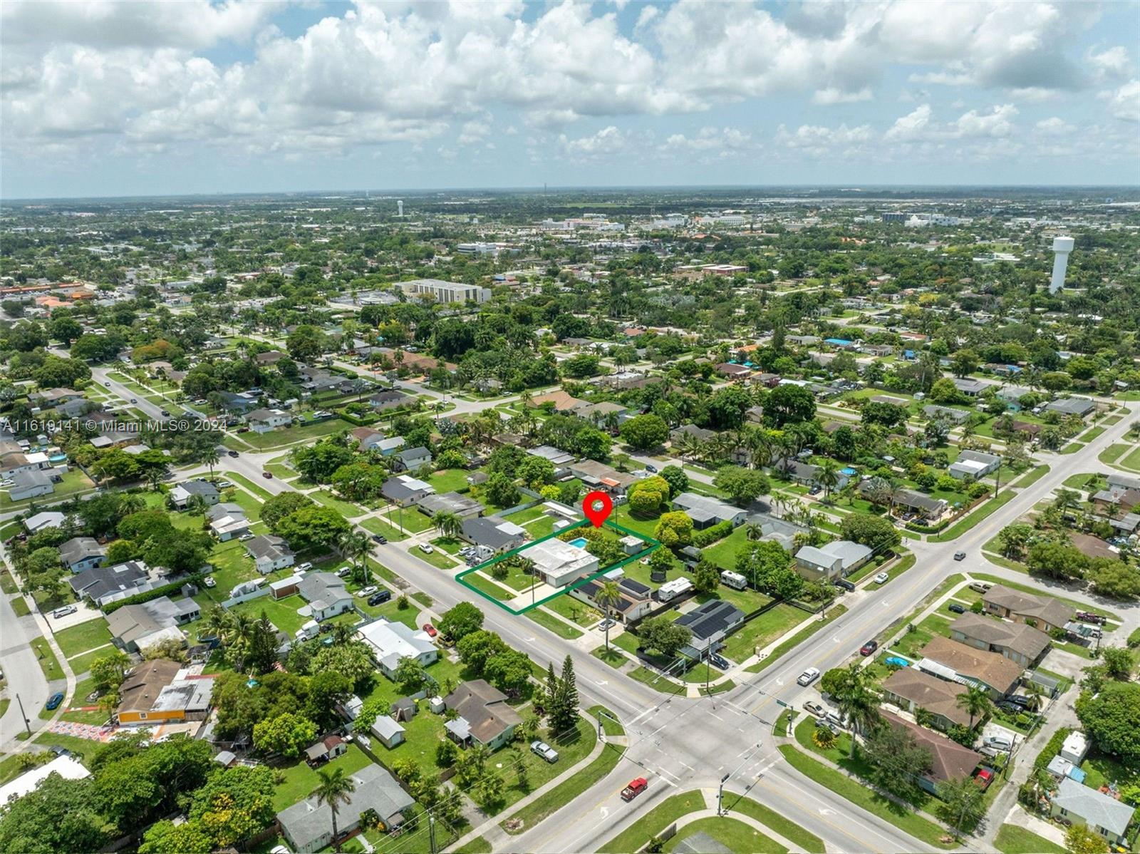 520 NW 15th St