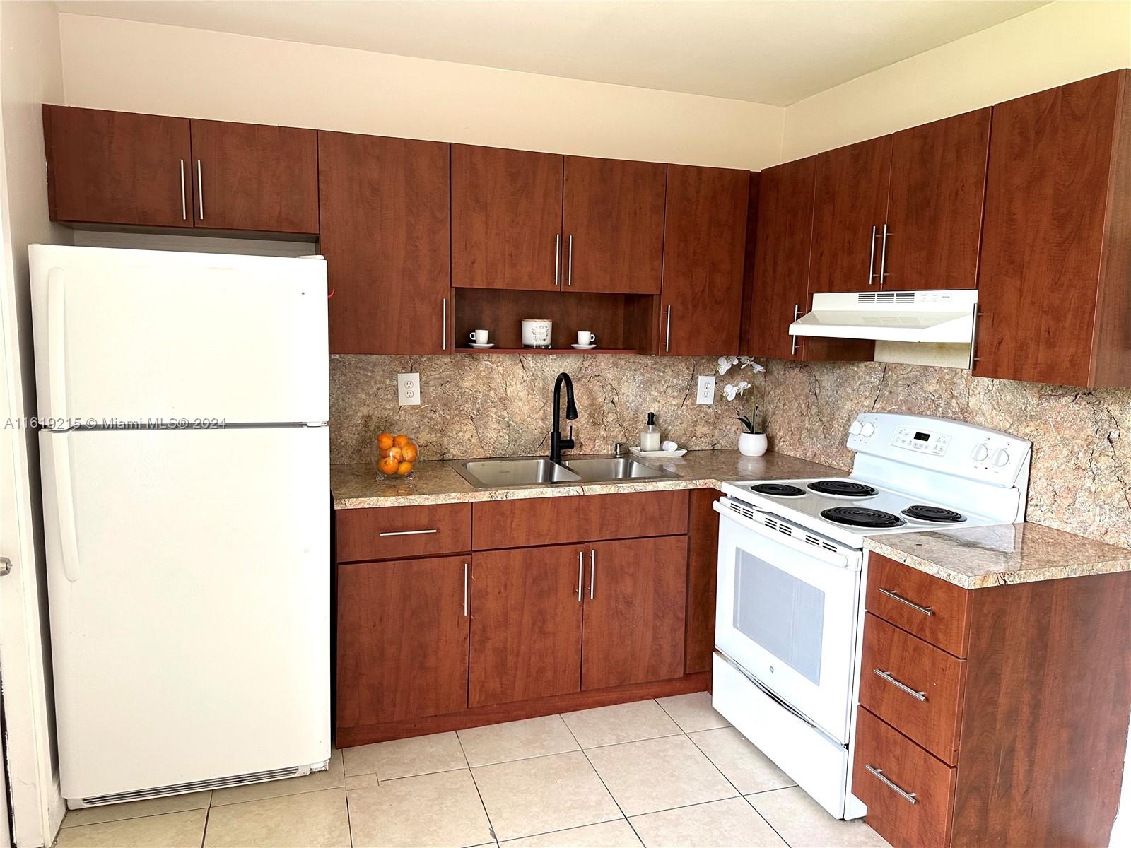 11330 SW 207th Dr # 11330