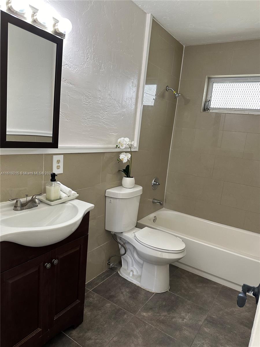 11330 SW 207th Dr # 11330