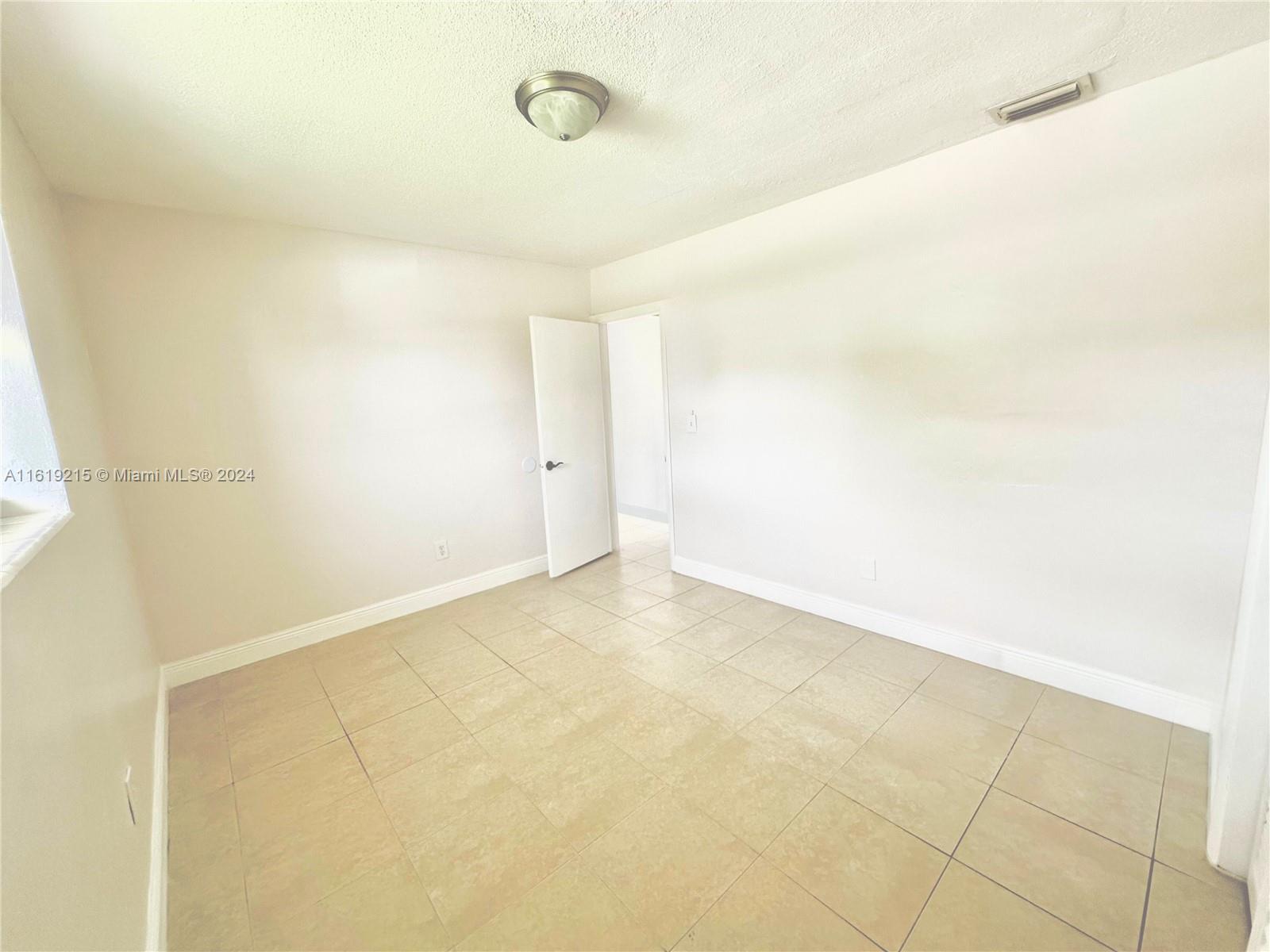 11330 SW 207th Dr # 11330