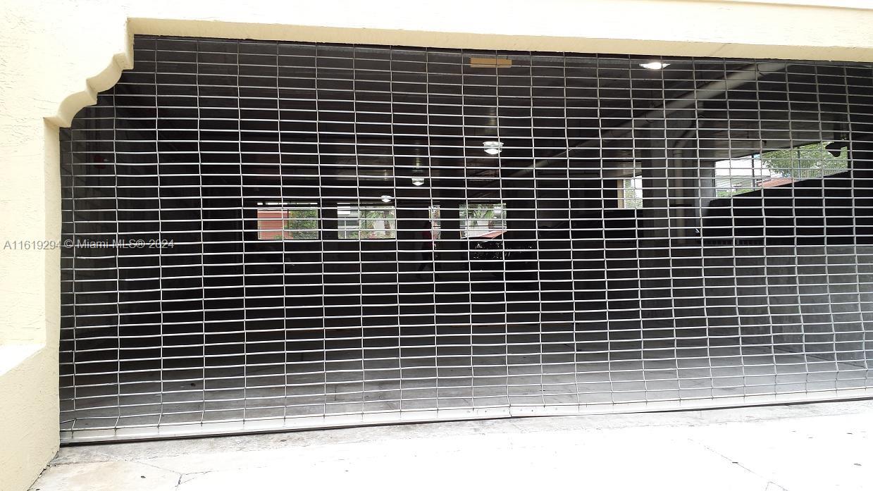 115 SW 11th St # 503