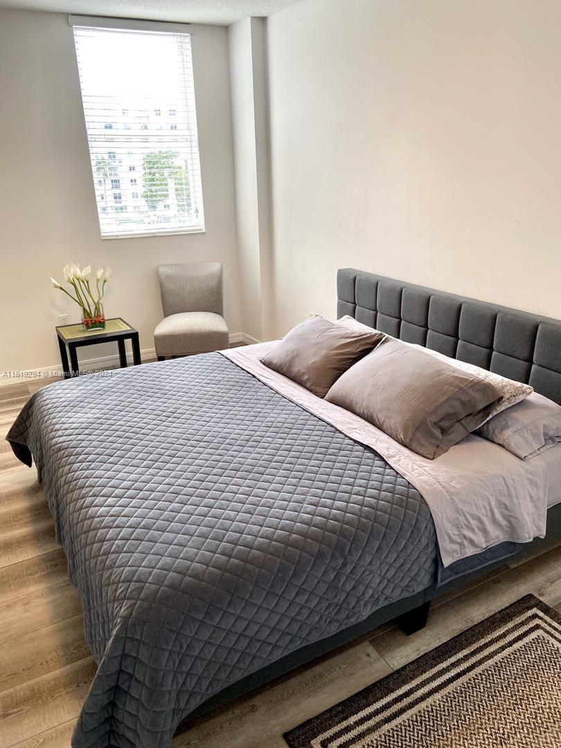 115 SW 11th St # 503