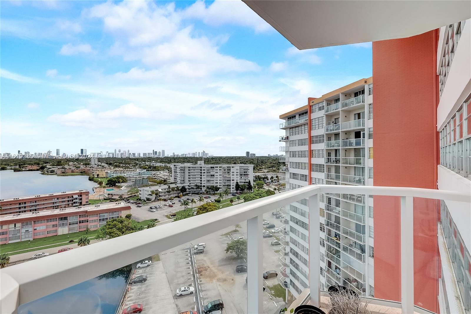 1351 NE Miami Gardens Dr Unit: 1506E