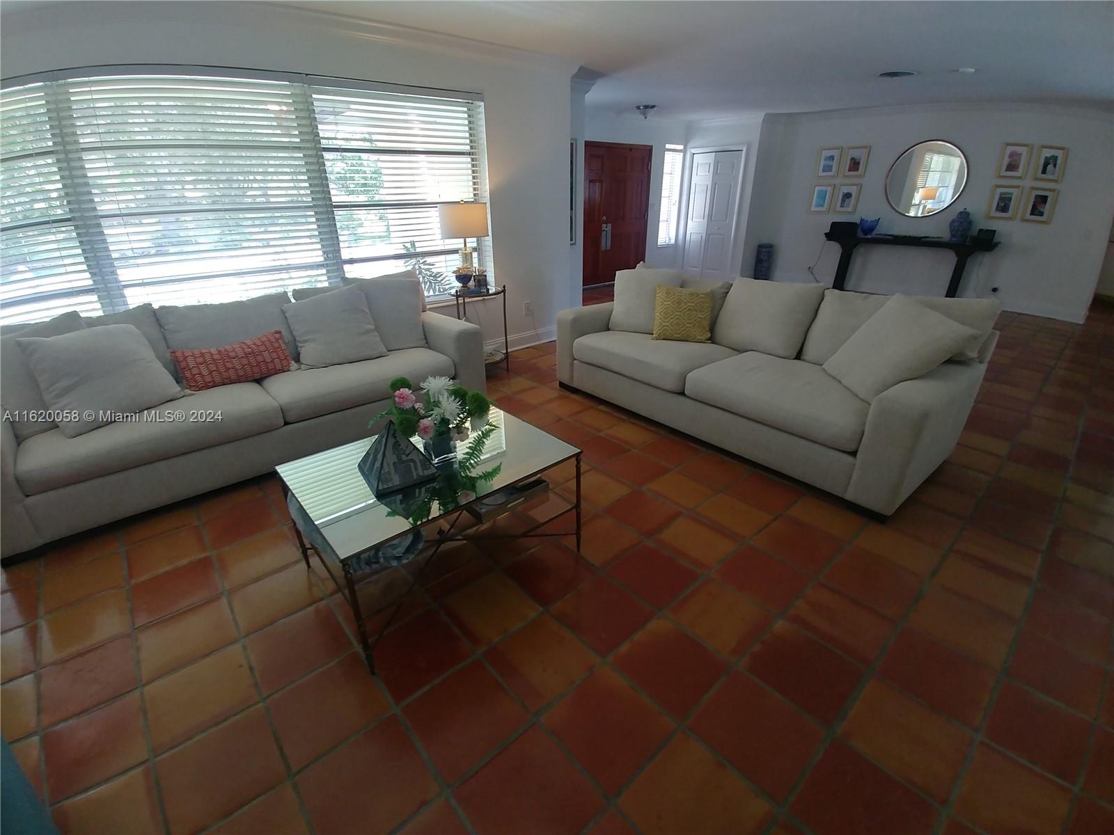 12420 SW 105th Ave