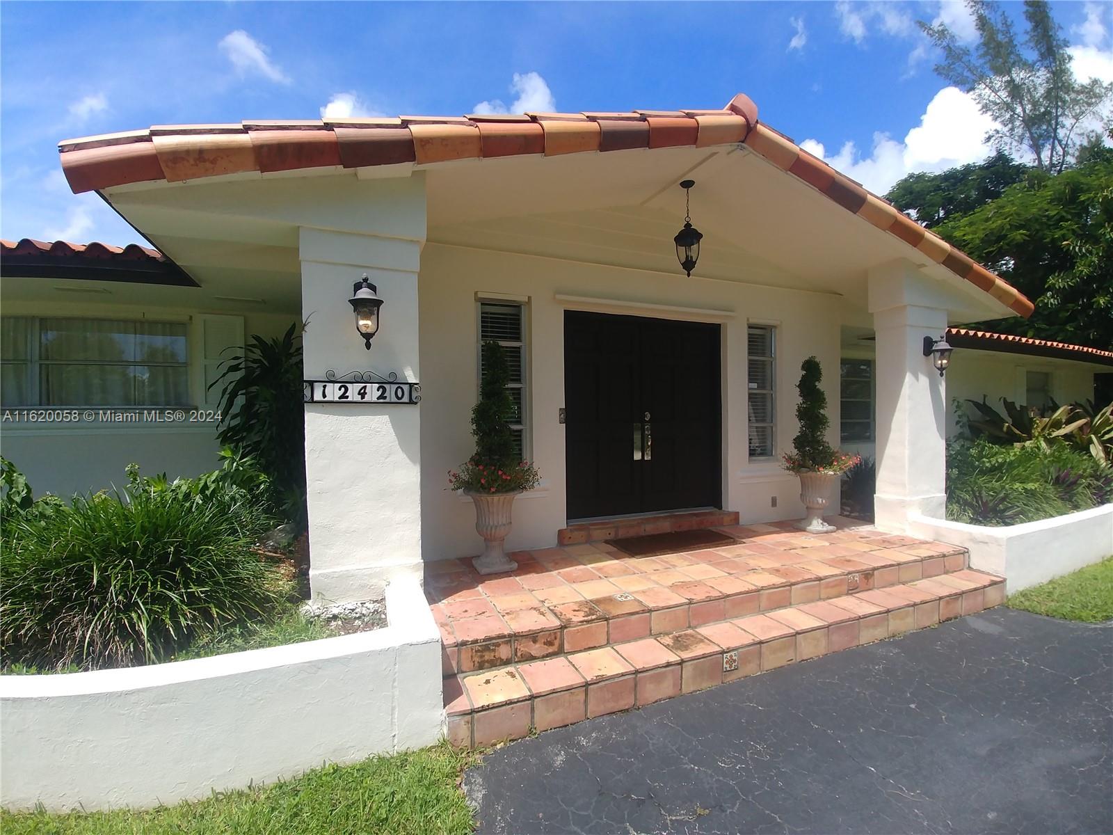 12420 SW 105th Ave