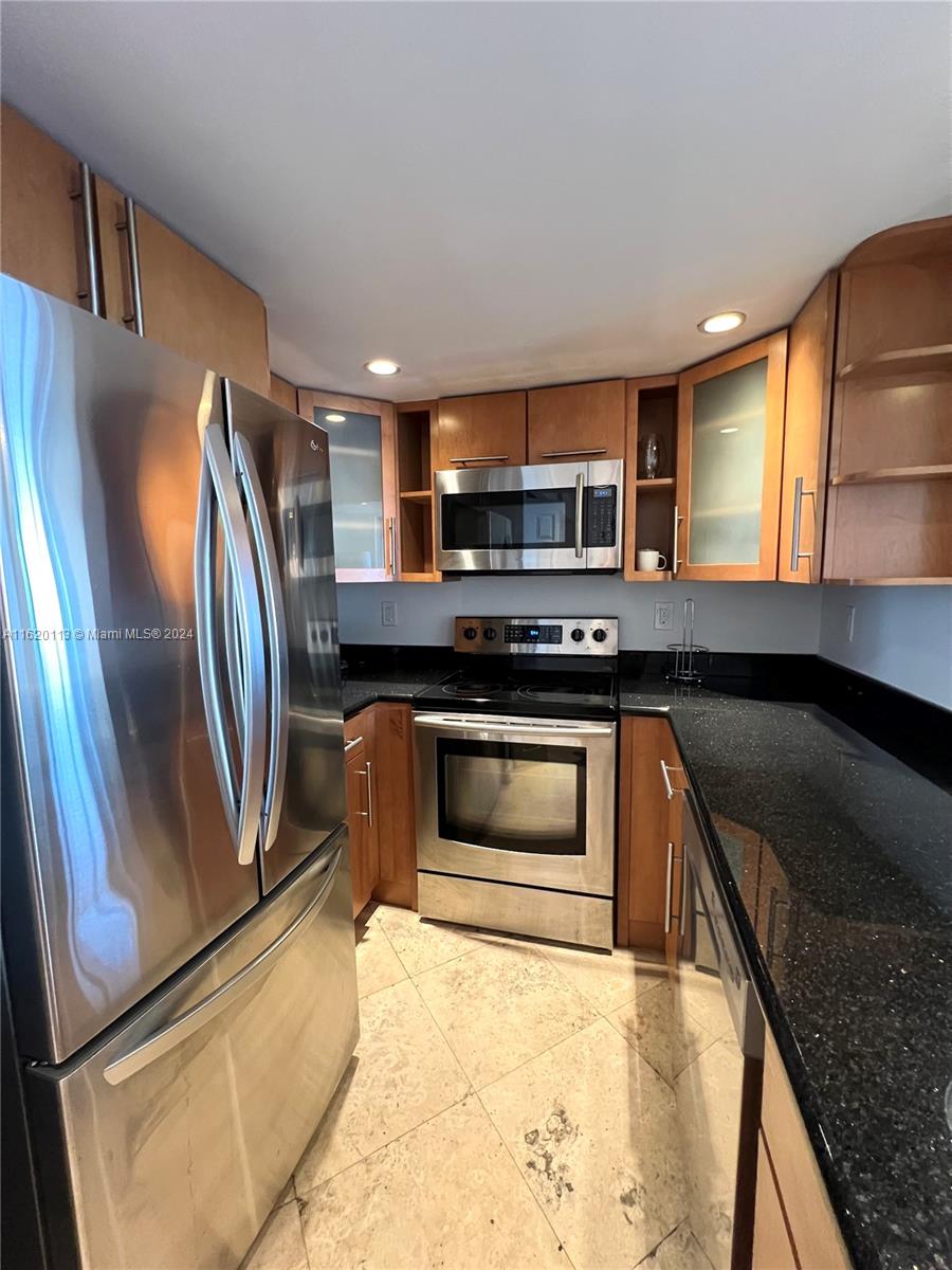 1621 Bay Rd # 906