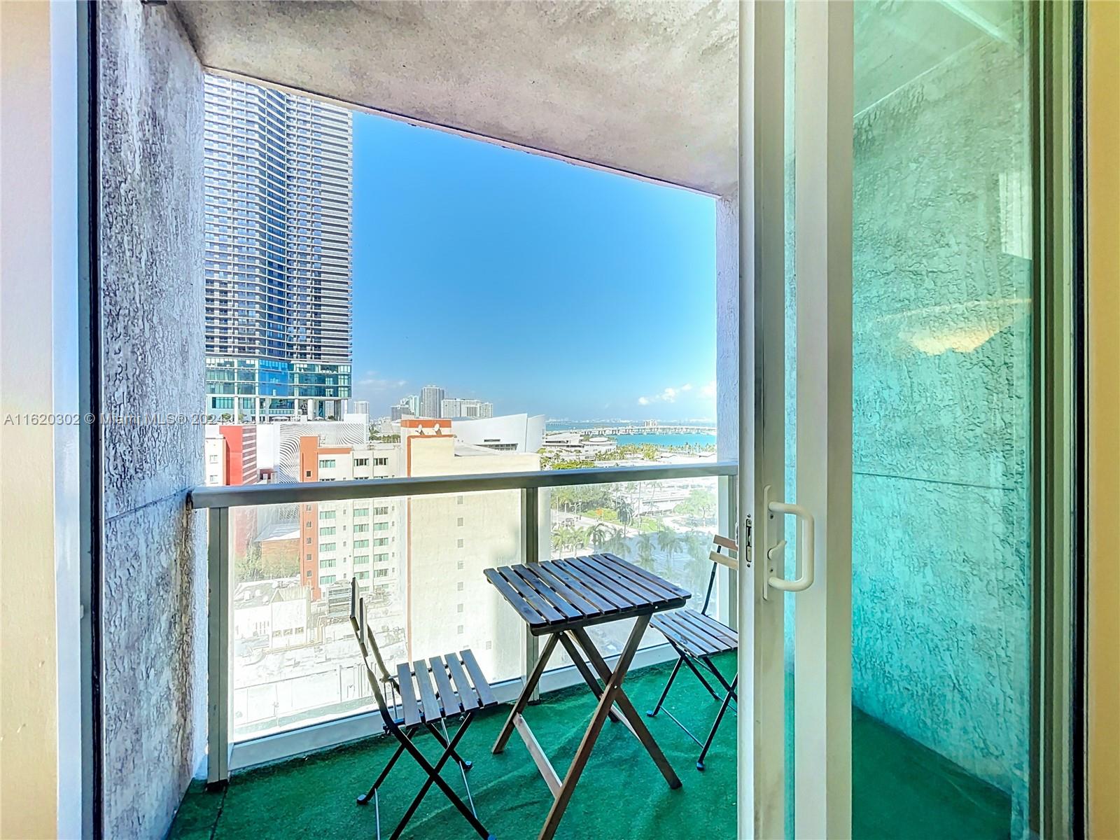 244 Biscayne Blvd # 1108