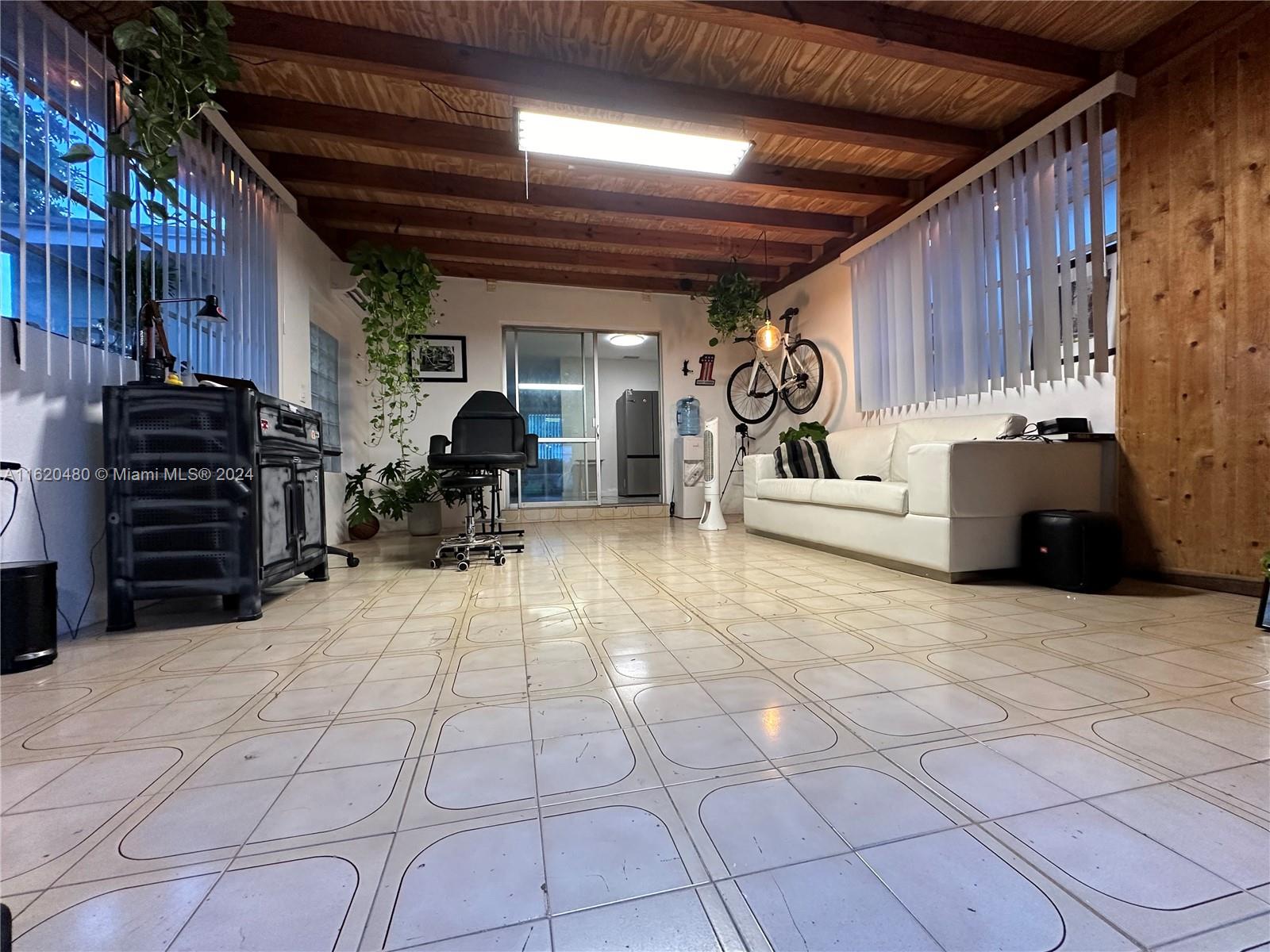 2332 SW 129th Ct