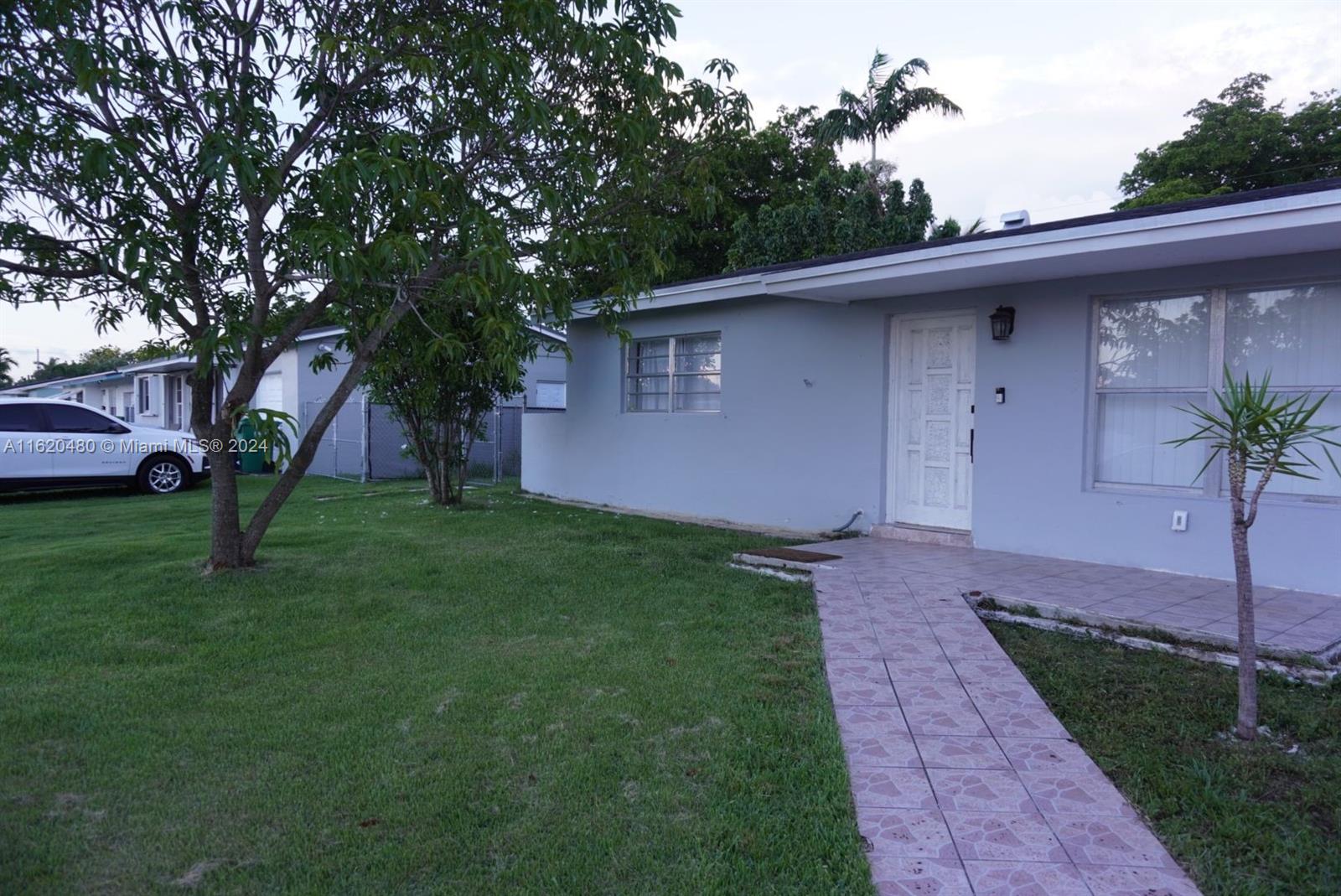 2332 SW 129th Ct