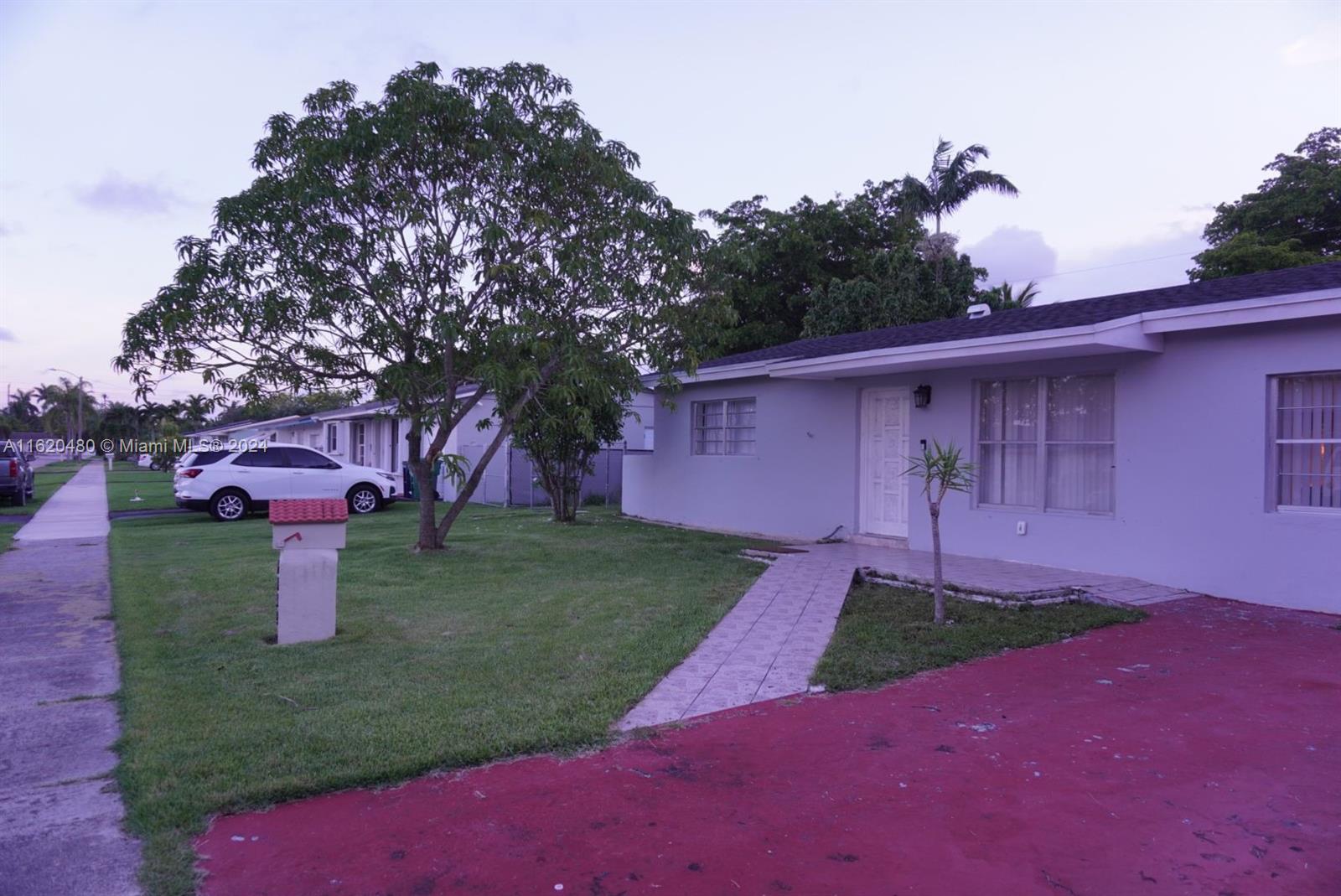 2332 SW 129th Ct