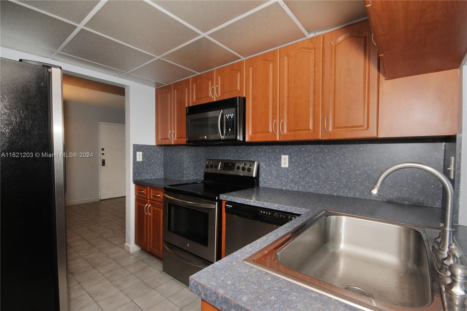 9411 SW 4th St # 112