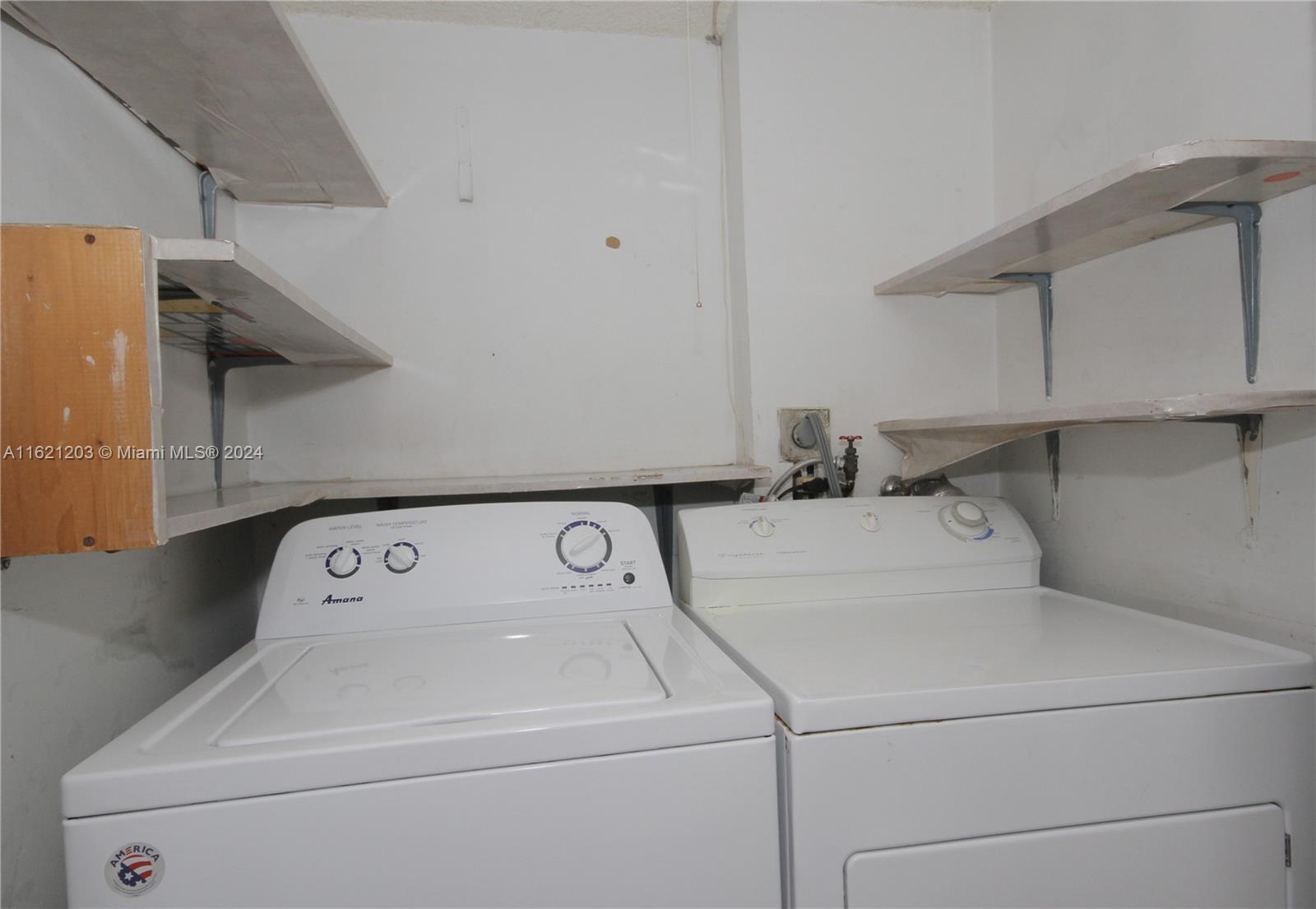 9411 SW 4th St # 112