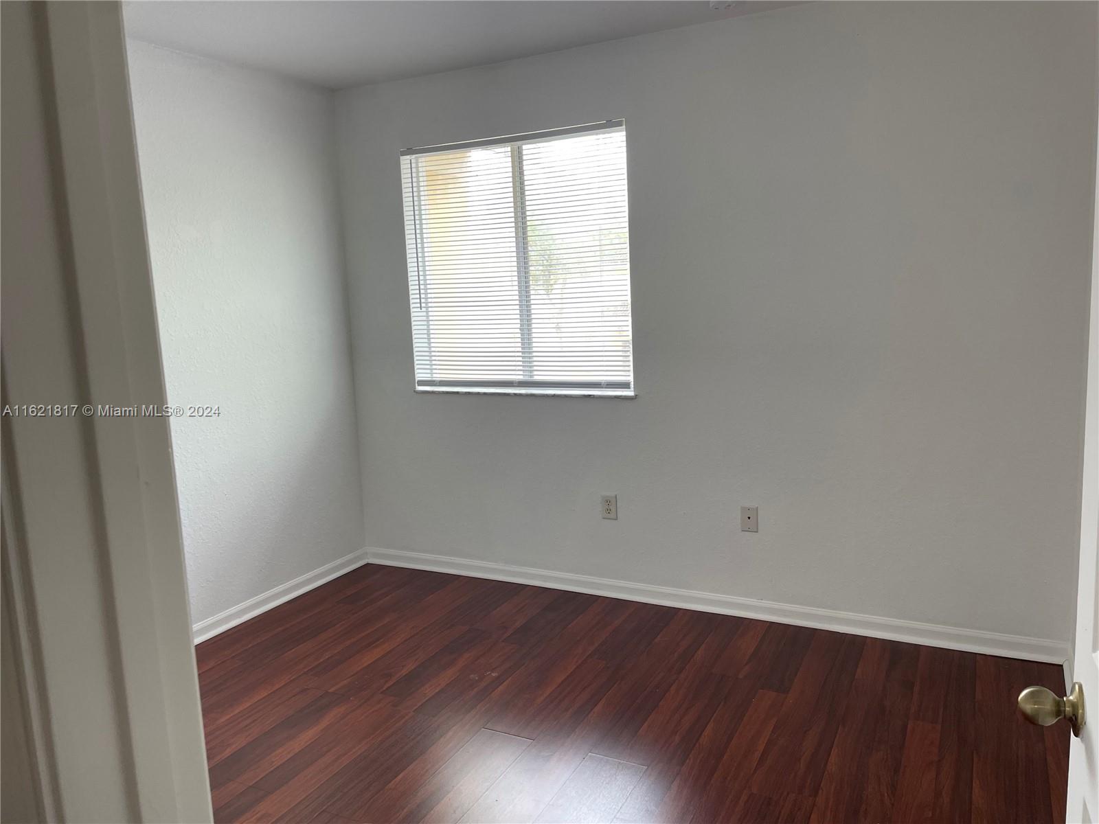 2459 SE 15th Pl # 203