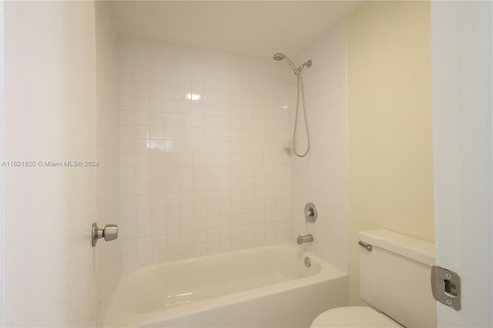 9401 Lime Bay Blvd # 215