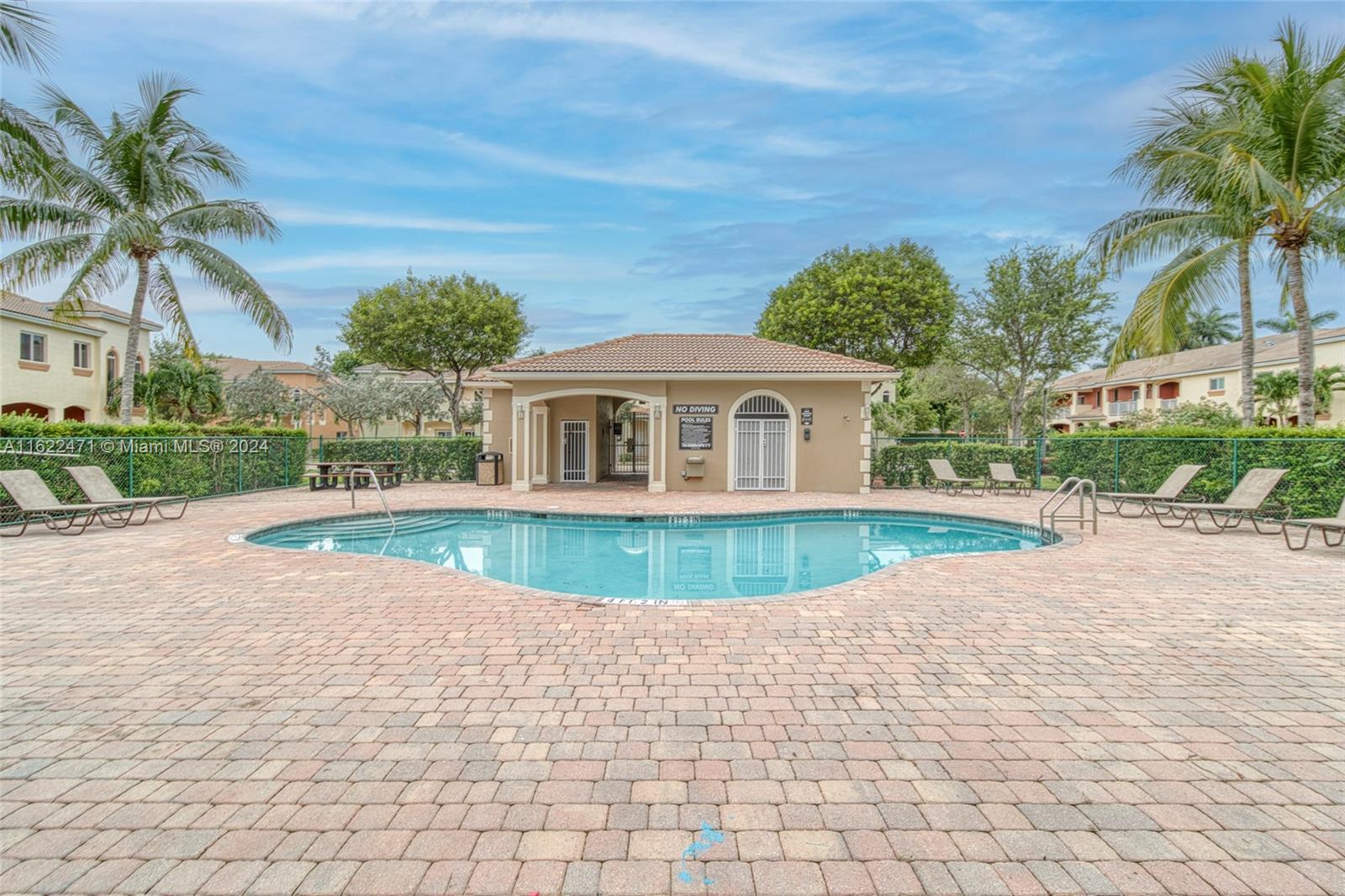1616 SE 23rd Way # 1616