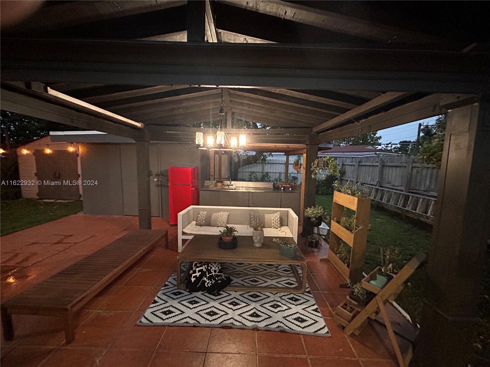 1220 SW 73rd Pl