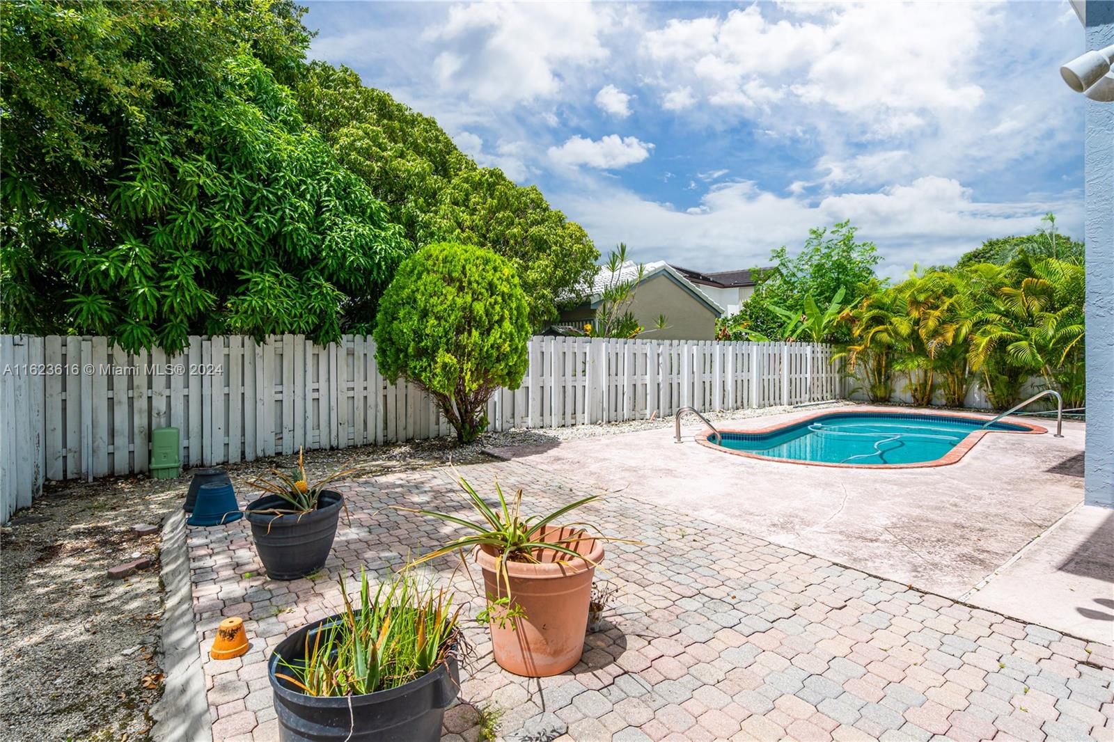 15639 SW 98th Ter