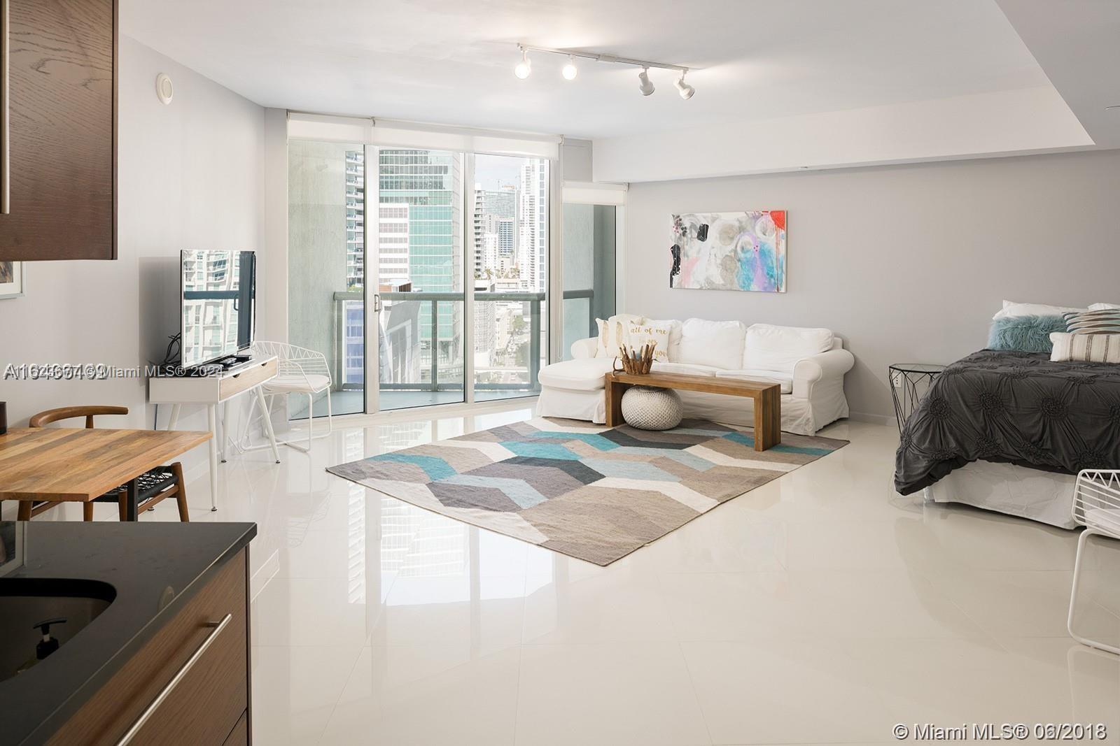 475 Brickell Ave # 1908