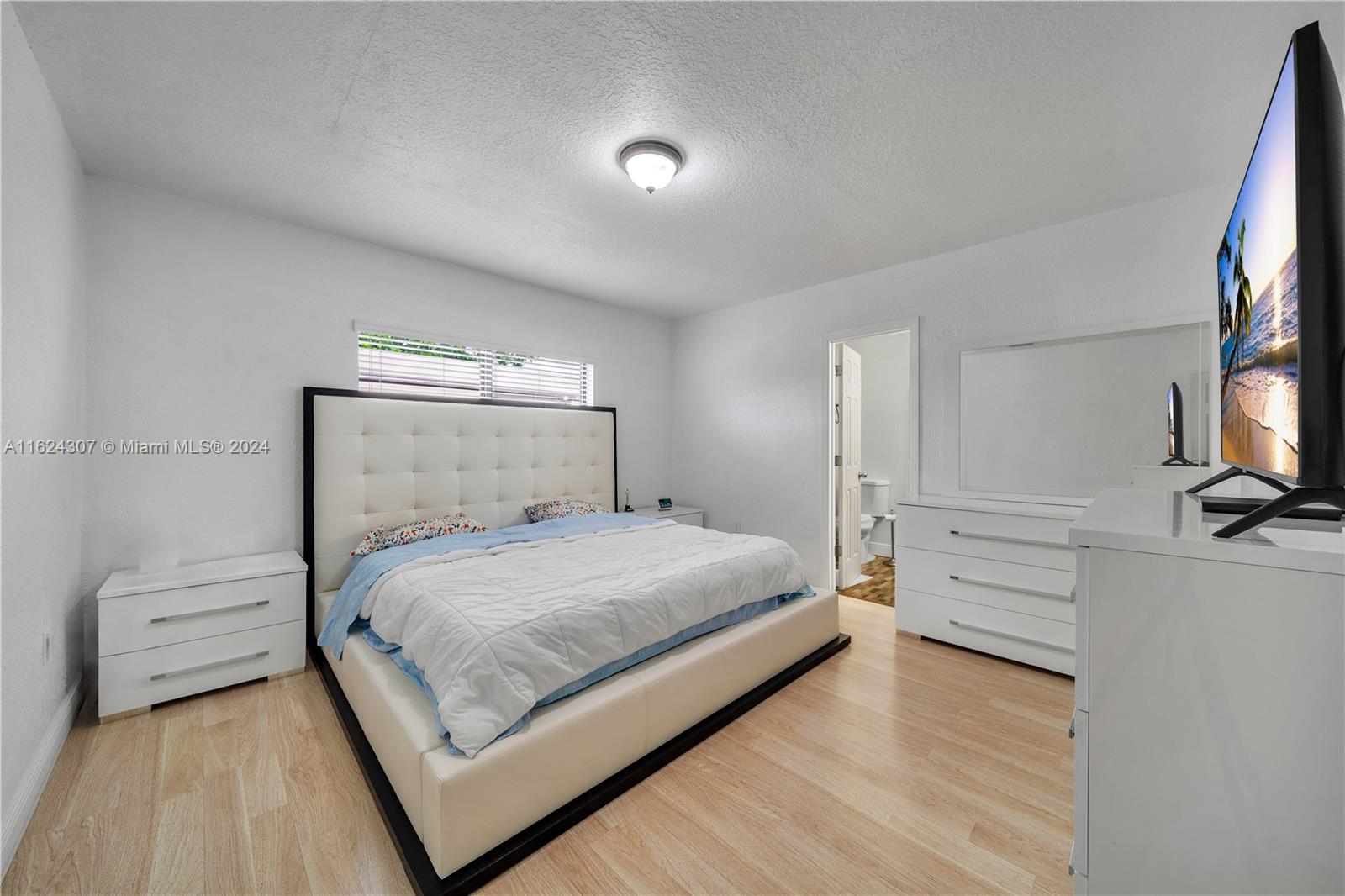 11112 NW 59th Pl