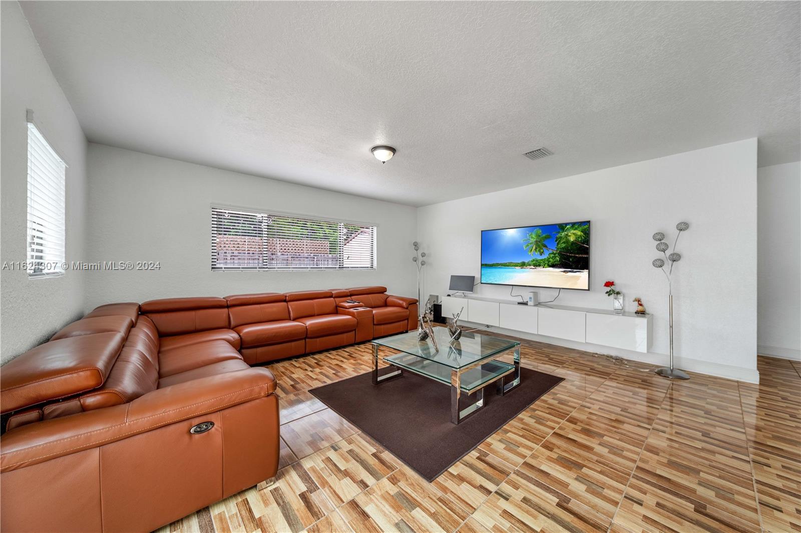 11112 NW 59th Pl