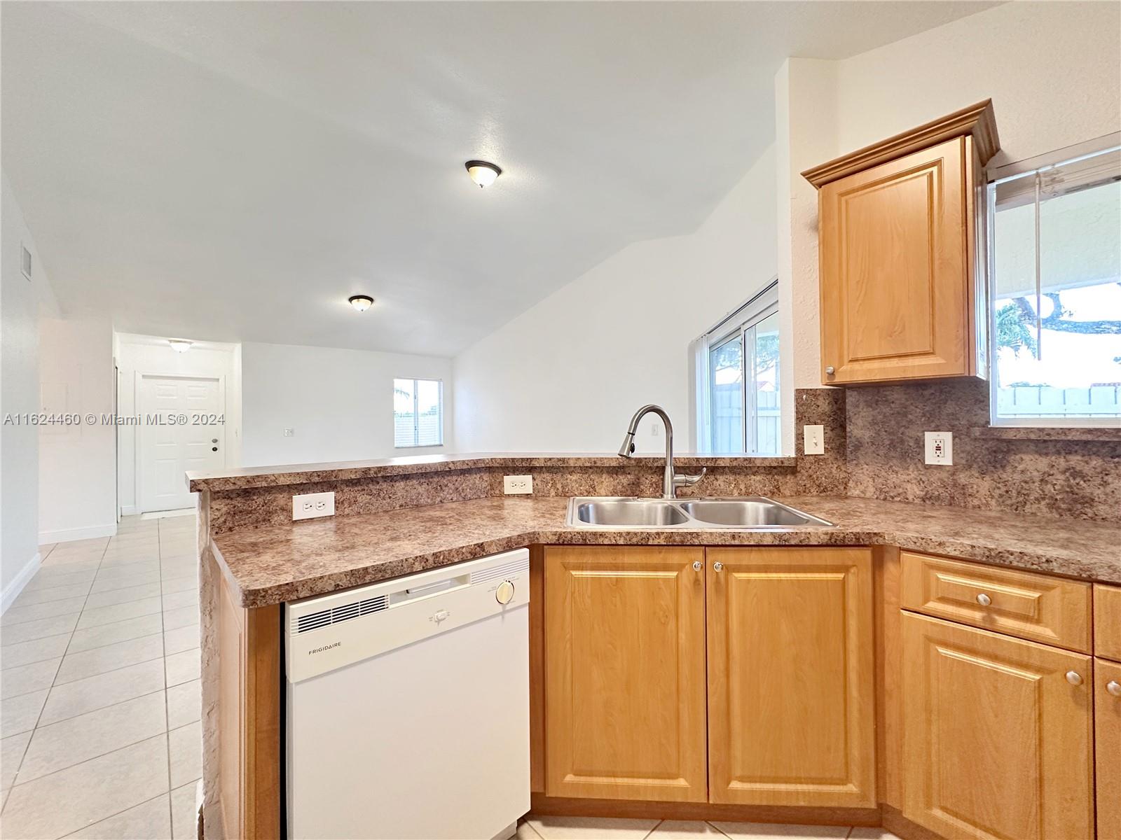 3000 San Remo Cir