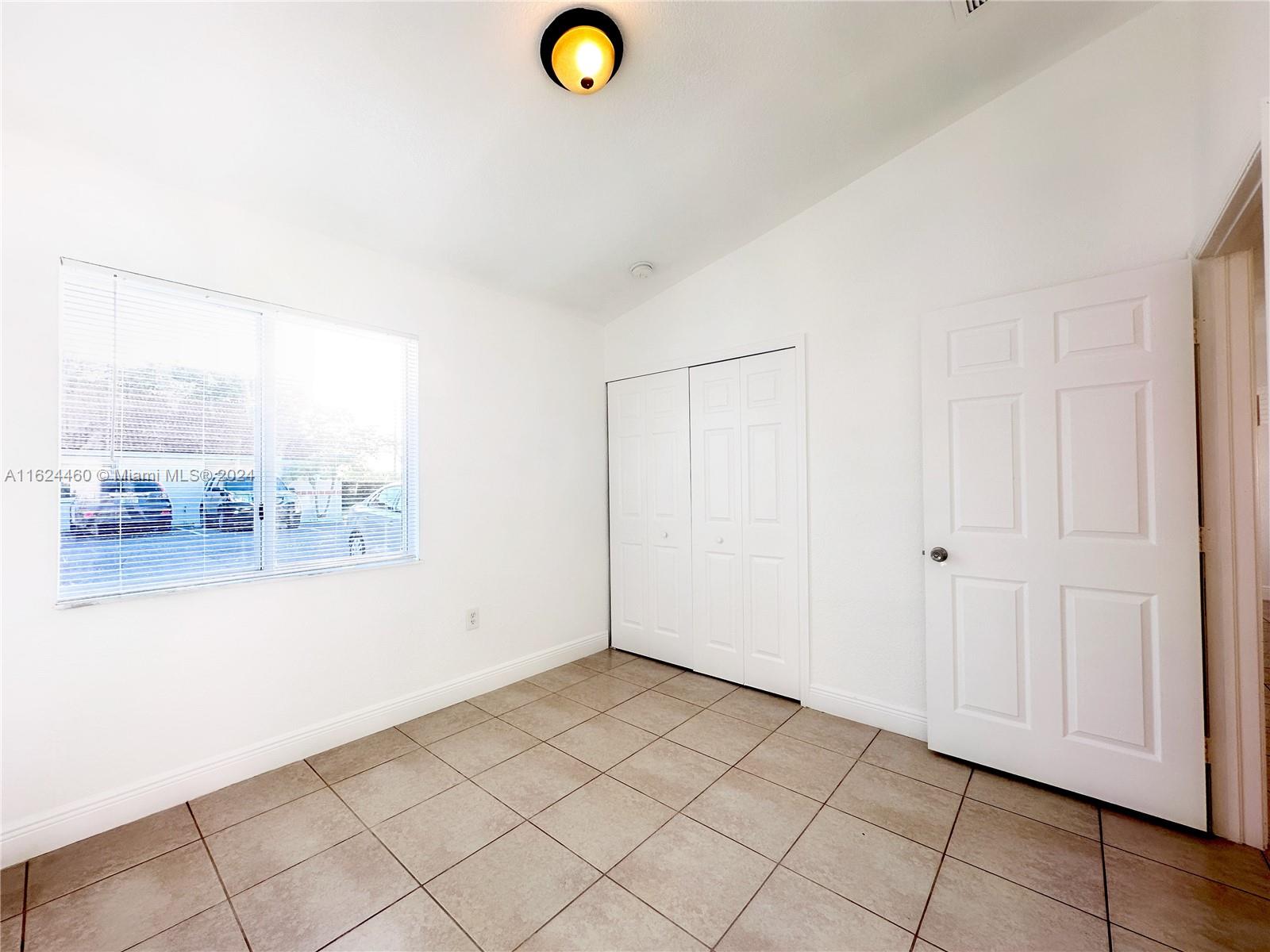 3000 San Remo Cir