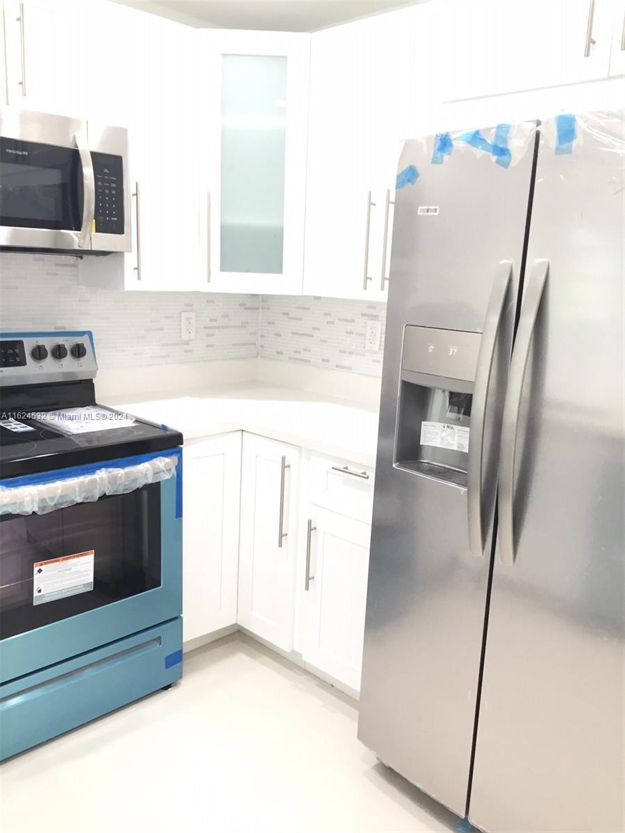 301 Michigan Ave # 205