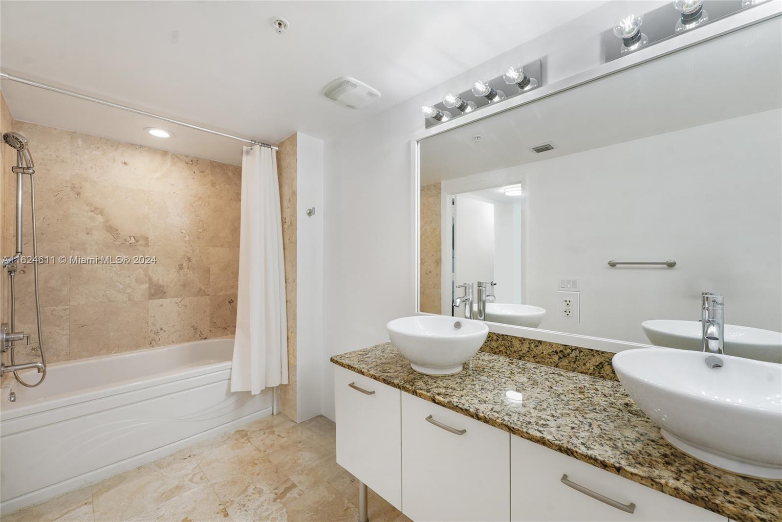 41 SE 5th St # 1514