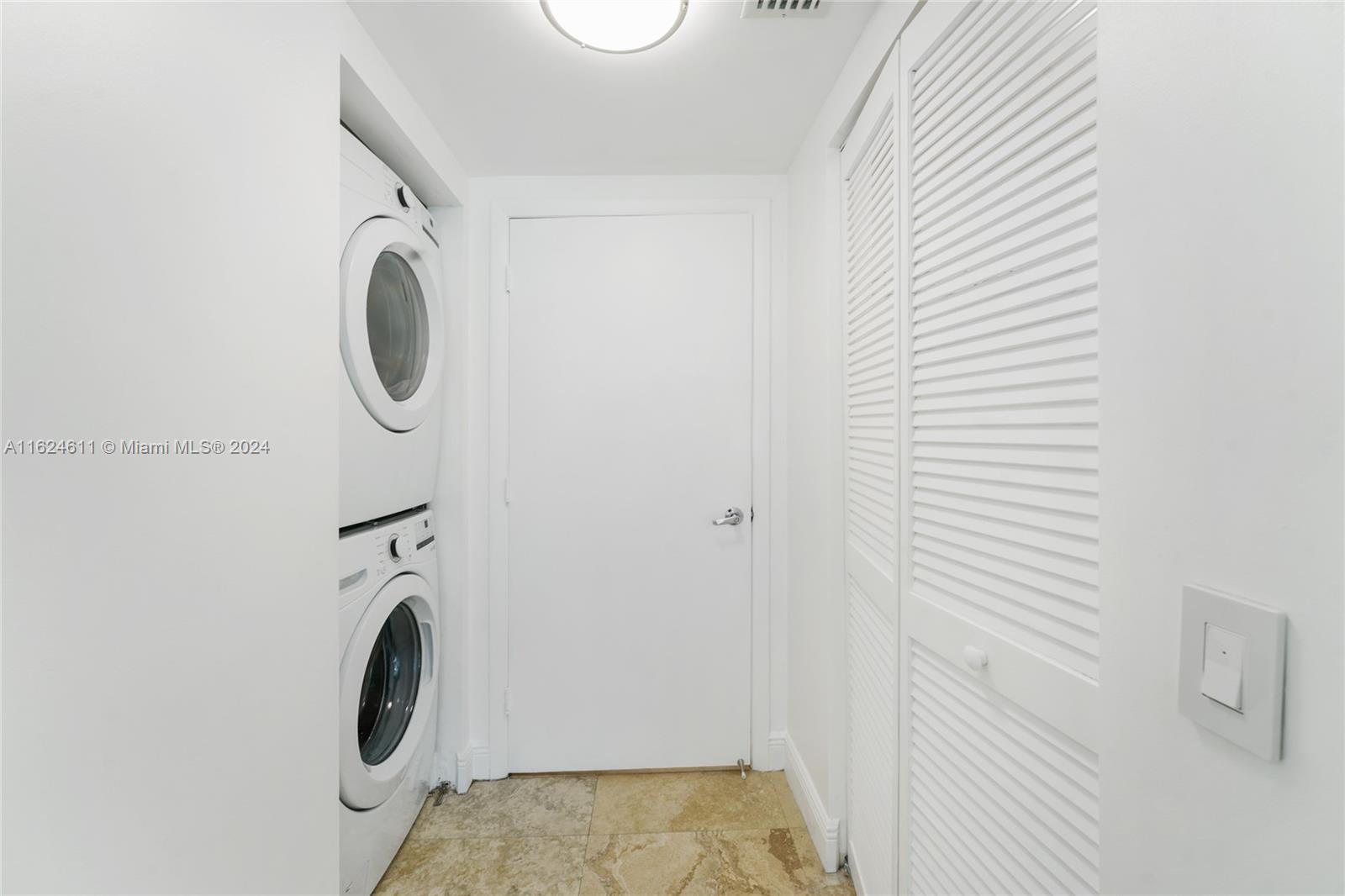 41 SE 5th St # 1514