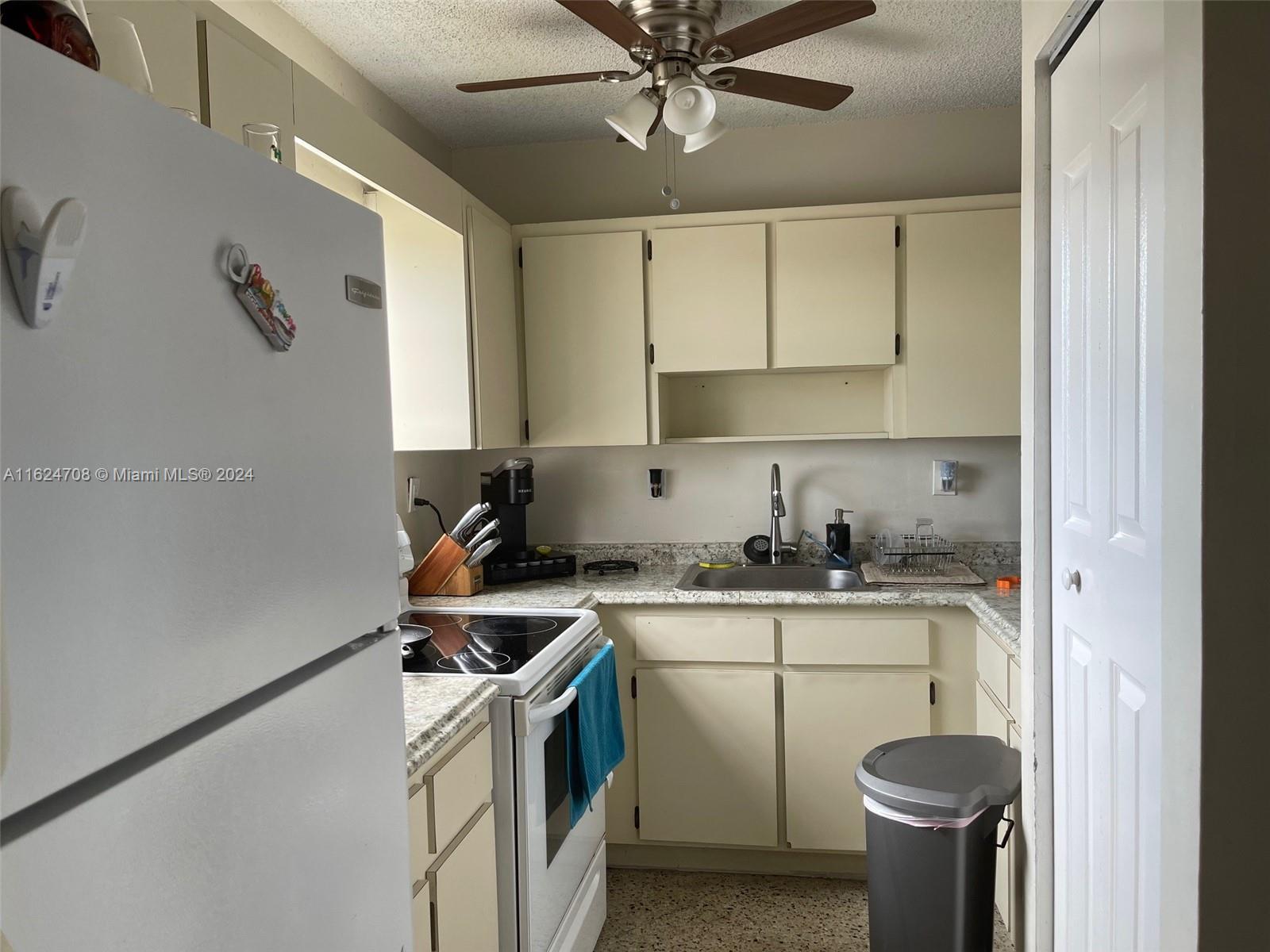 928 SW 30th Ave # 12