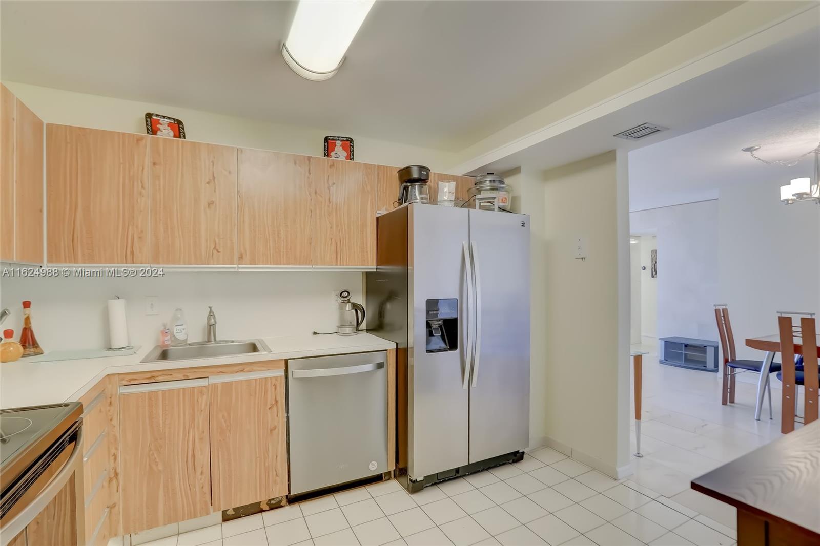 2401 S Ocean Dr # 2207