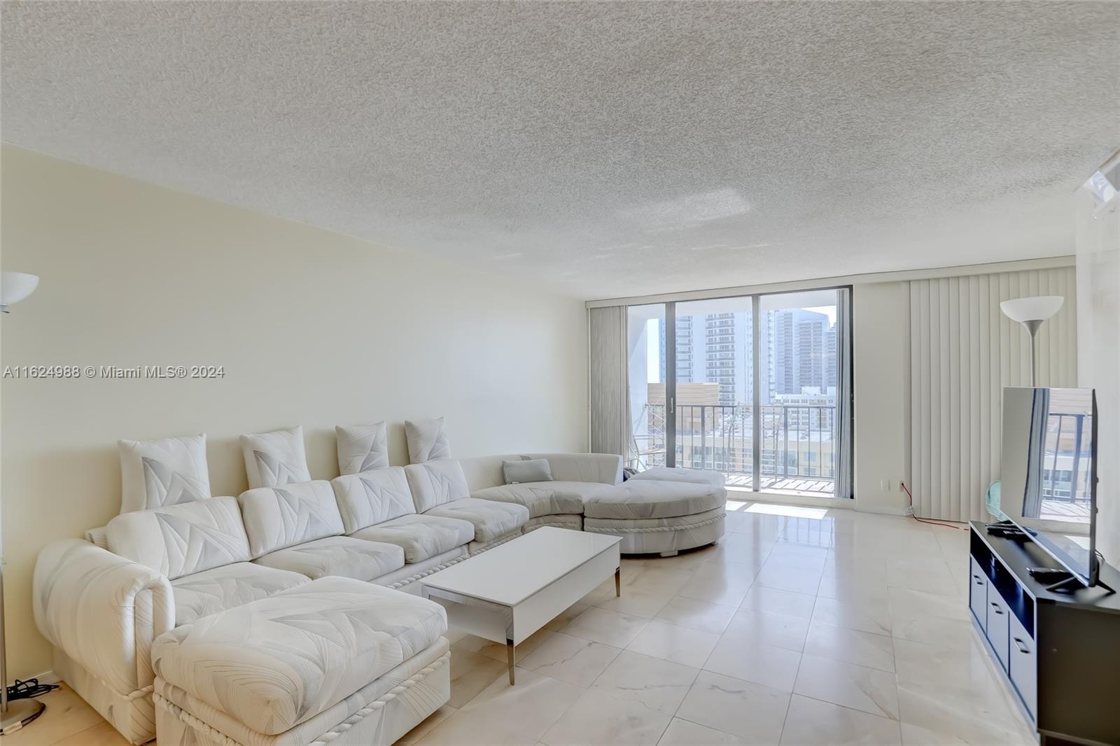 2401 S Ocean Dr # 2207