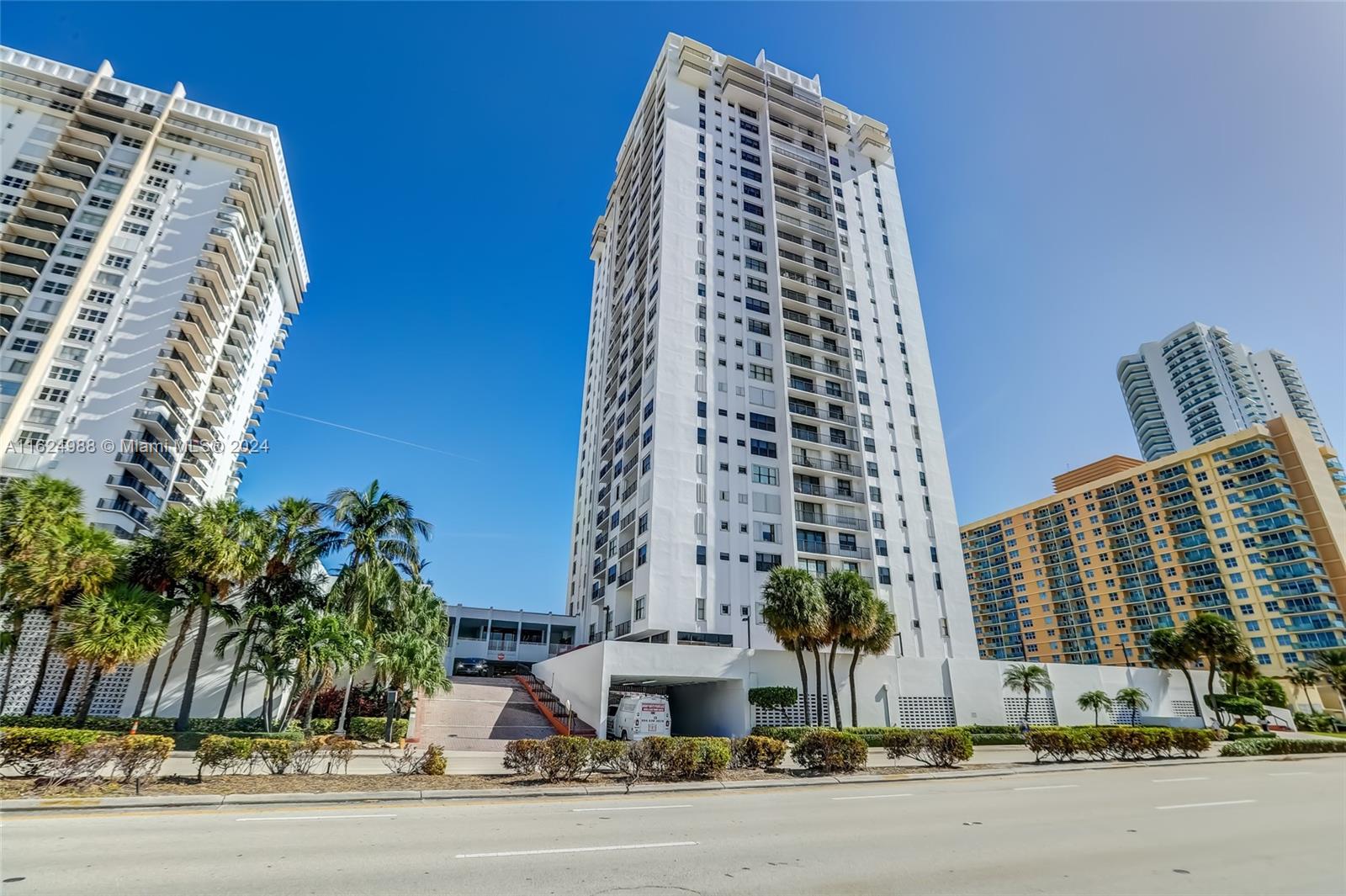 2401 S Ocean Dr # 2207