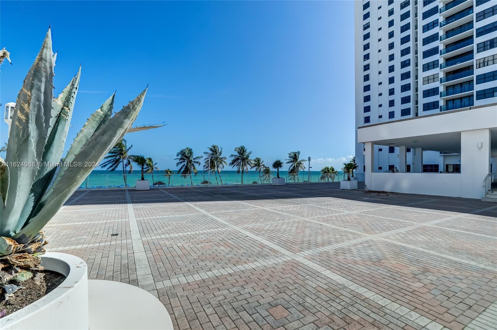 2401 S Ocean Dr # 2207