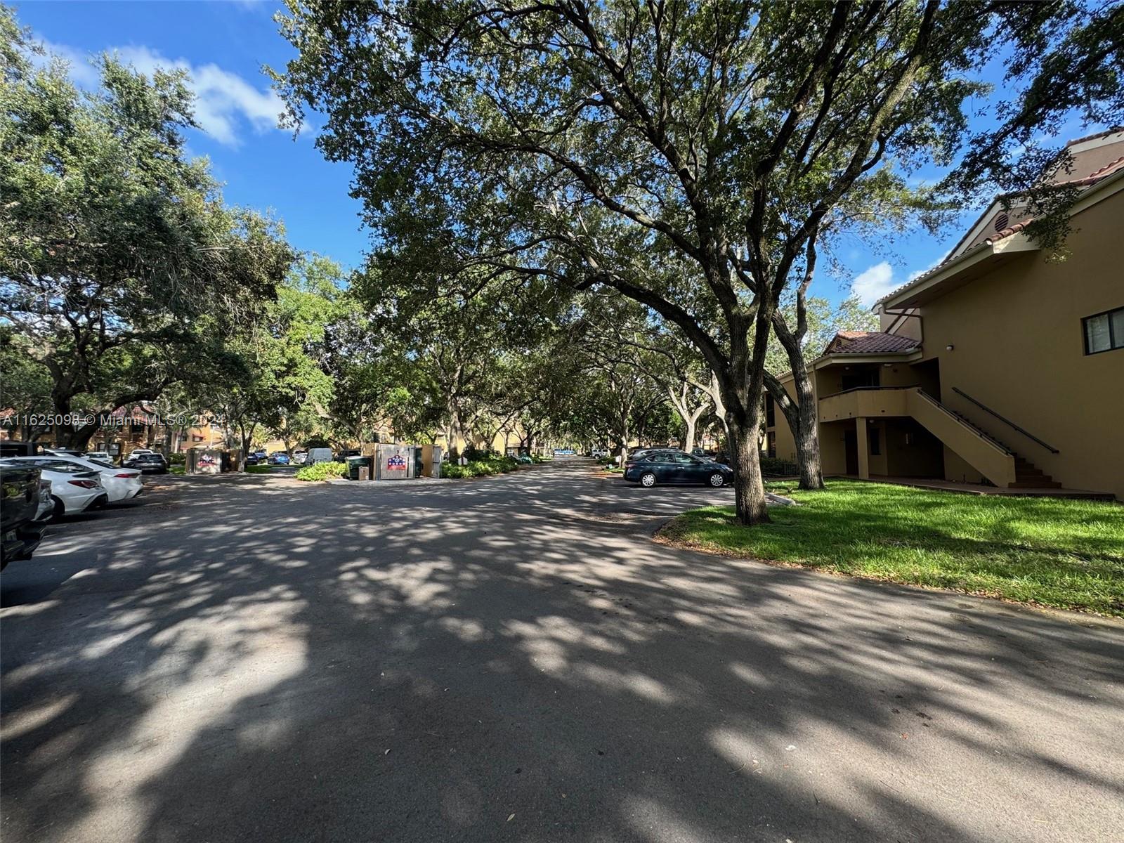 15579 N Miami Lakeway N # 209
