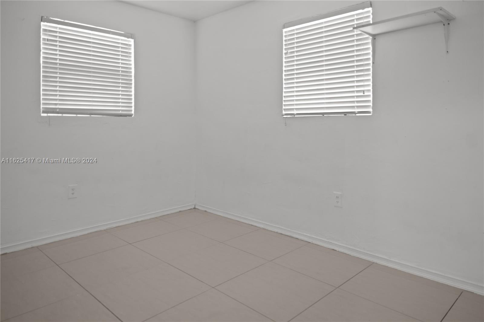1122 NW 59th St
