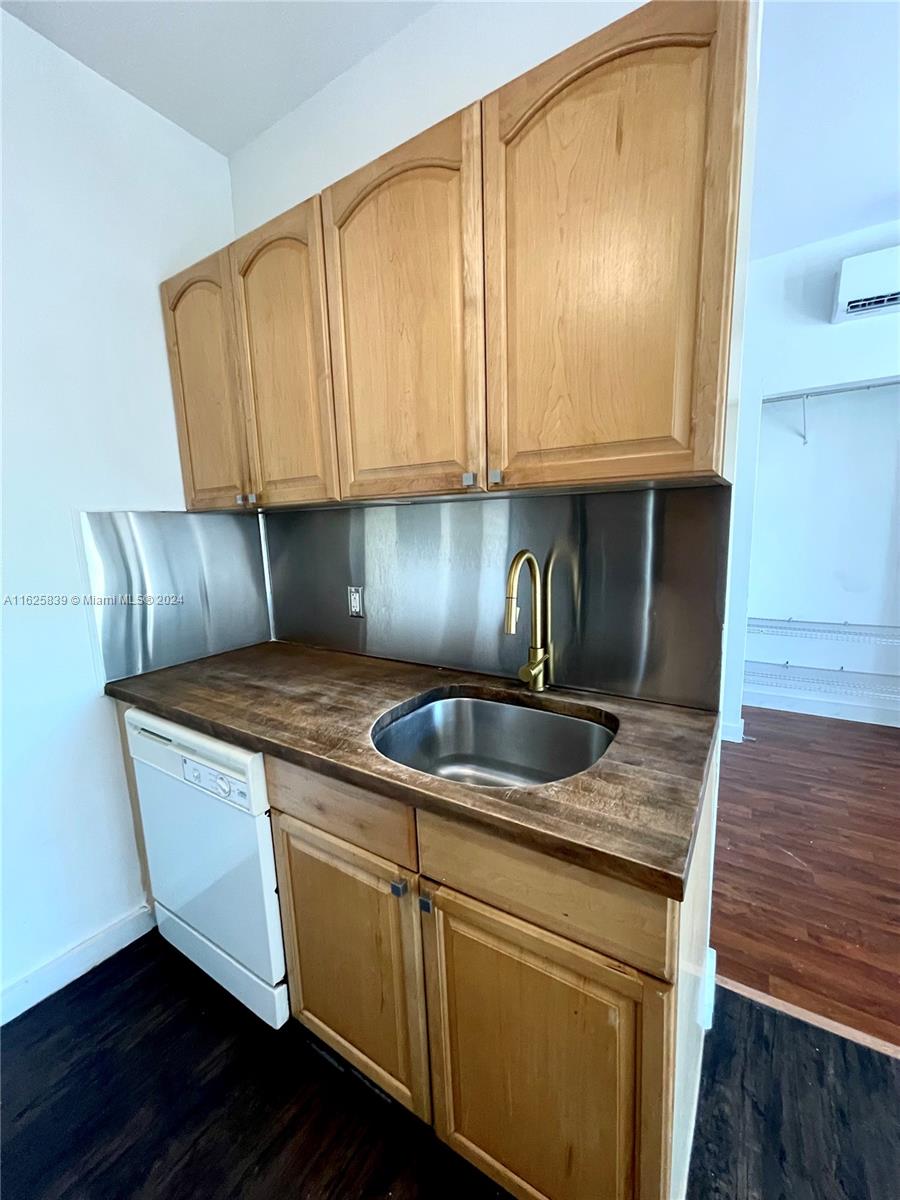 4035 N Meridian Ave # 304